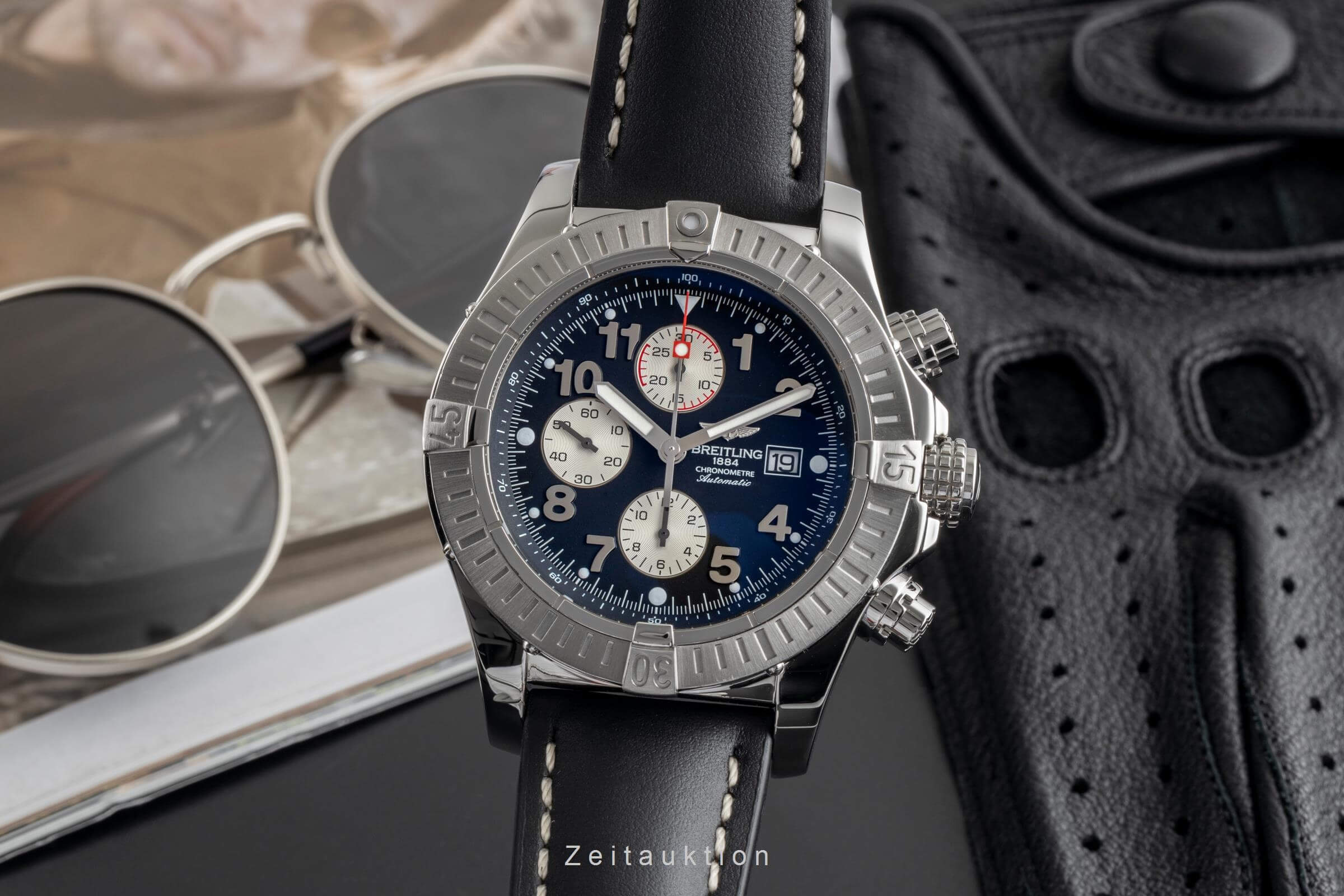 Breitling Avenger chronograph steel automatic Kal. B13 Ref. A13370