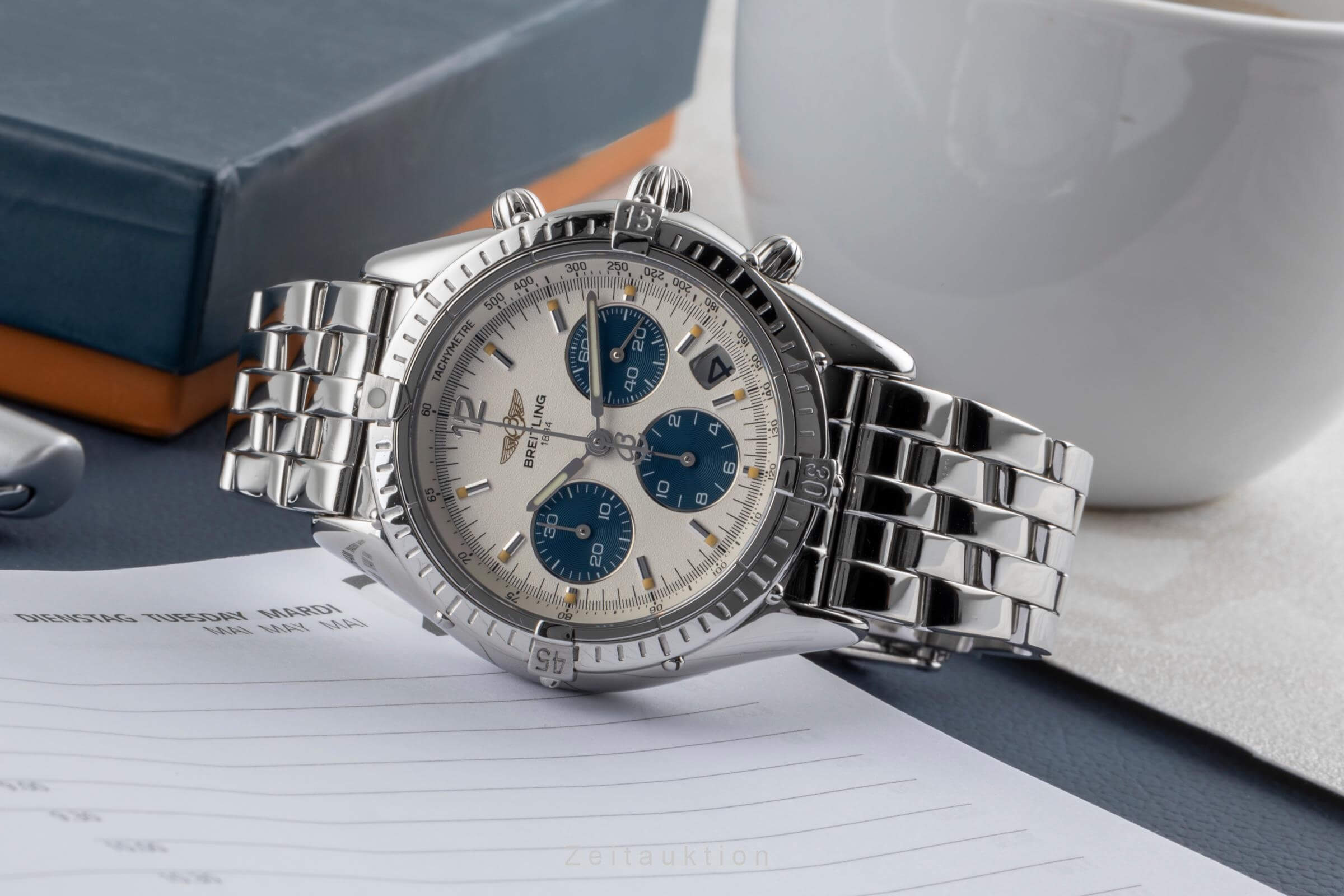 Breitling Cockpit chronographe acier automatique montre pour hommes A30012  [2502173]