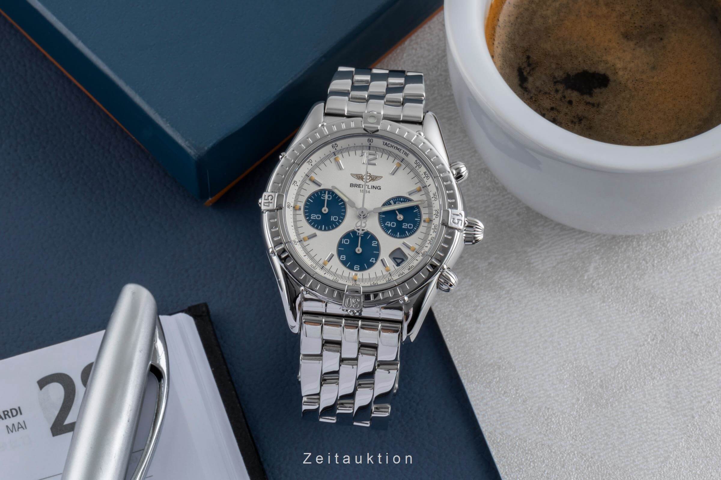 Breitling Cockpit chronographe acier automatique montre pour hommes A30012  [2502173]