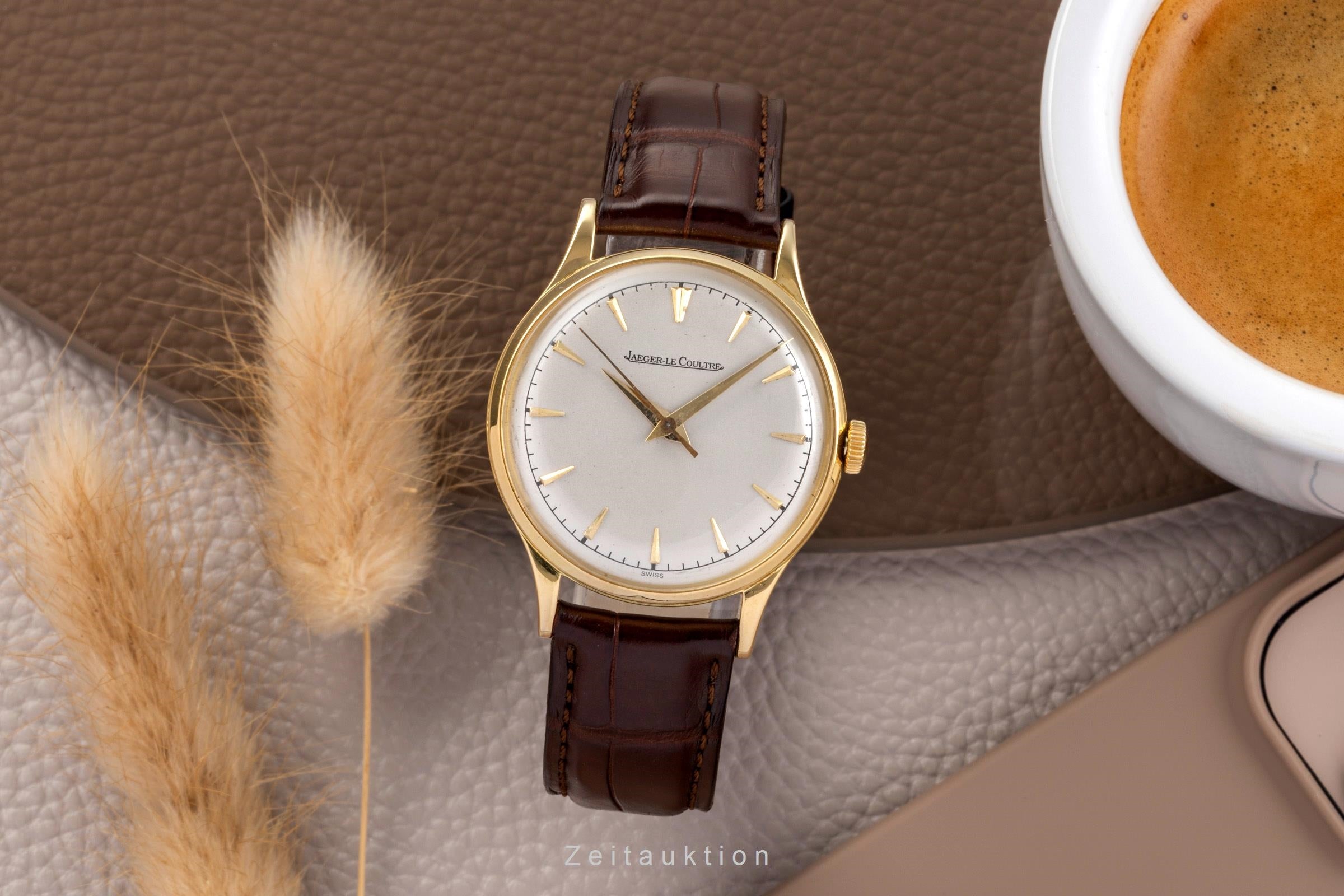 Jaeger LeCoultre 18 ct gold manual winding men's watch Vintage  [2502213]