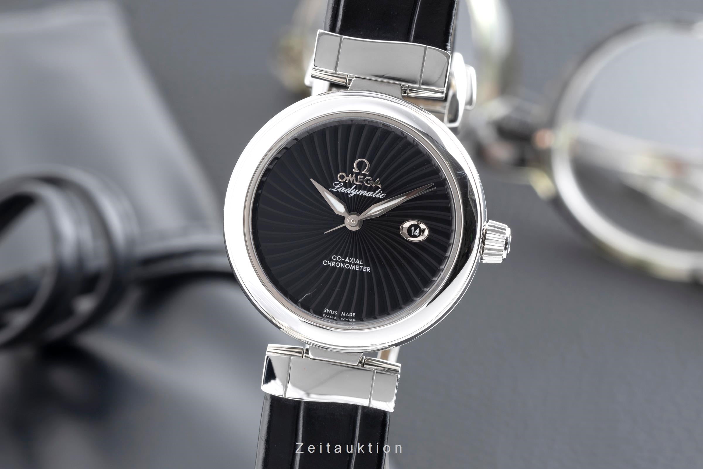 Omega Ladymatic steel automatic 8520