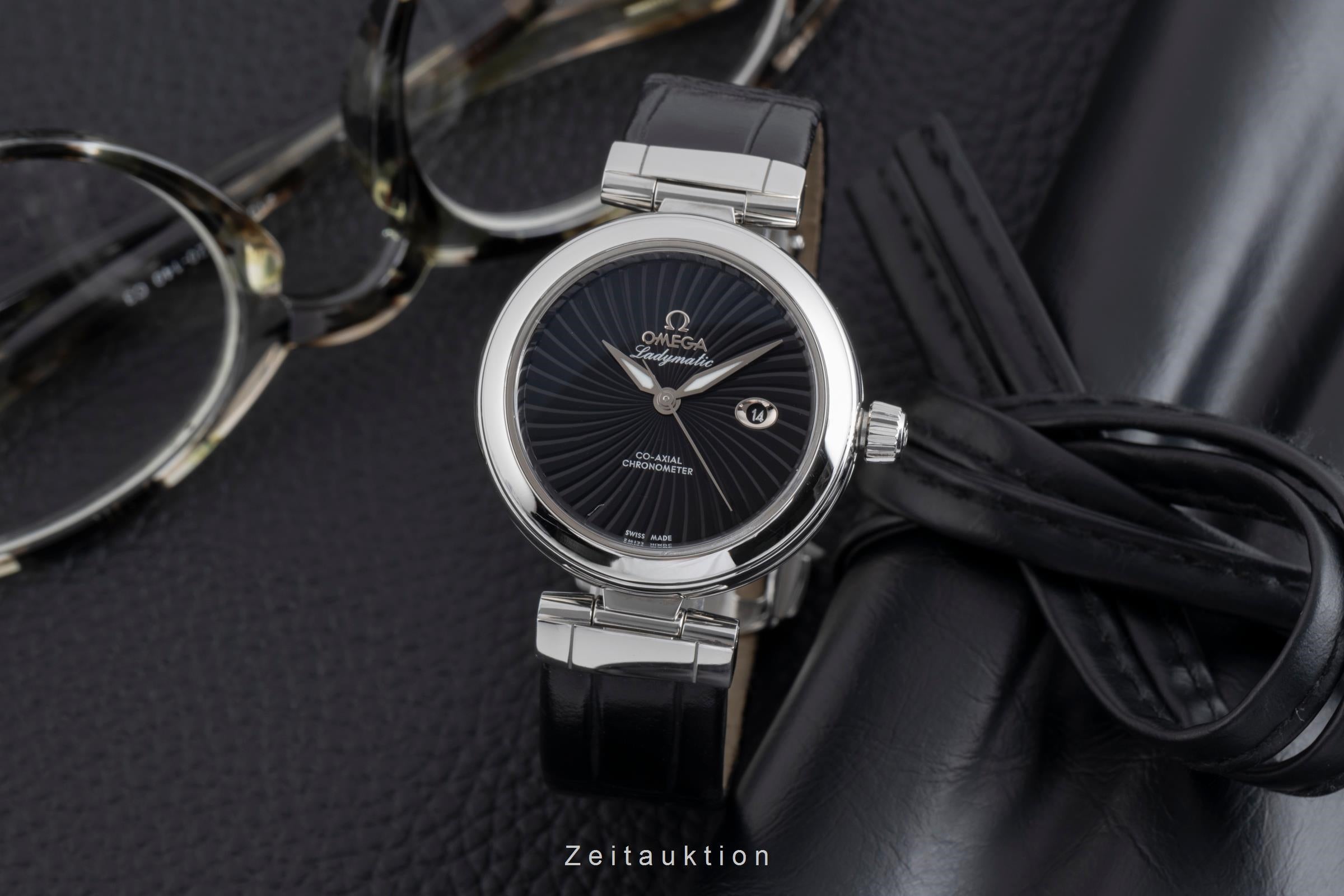 Omega Ladymatic steel automatic Kal. 8520 Ref. 425.33.34.20.01.001