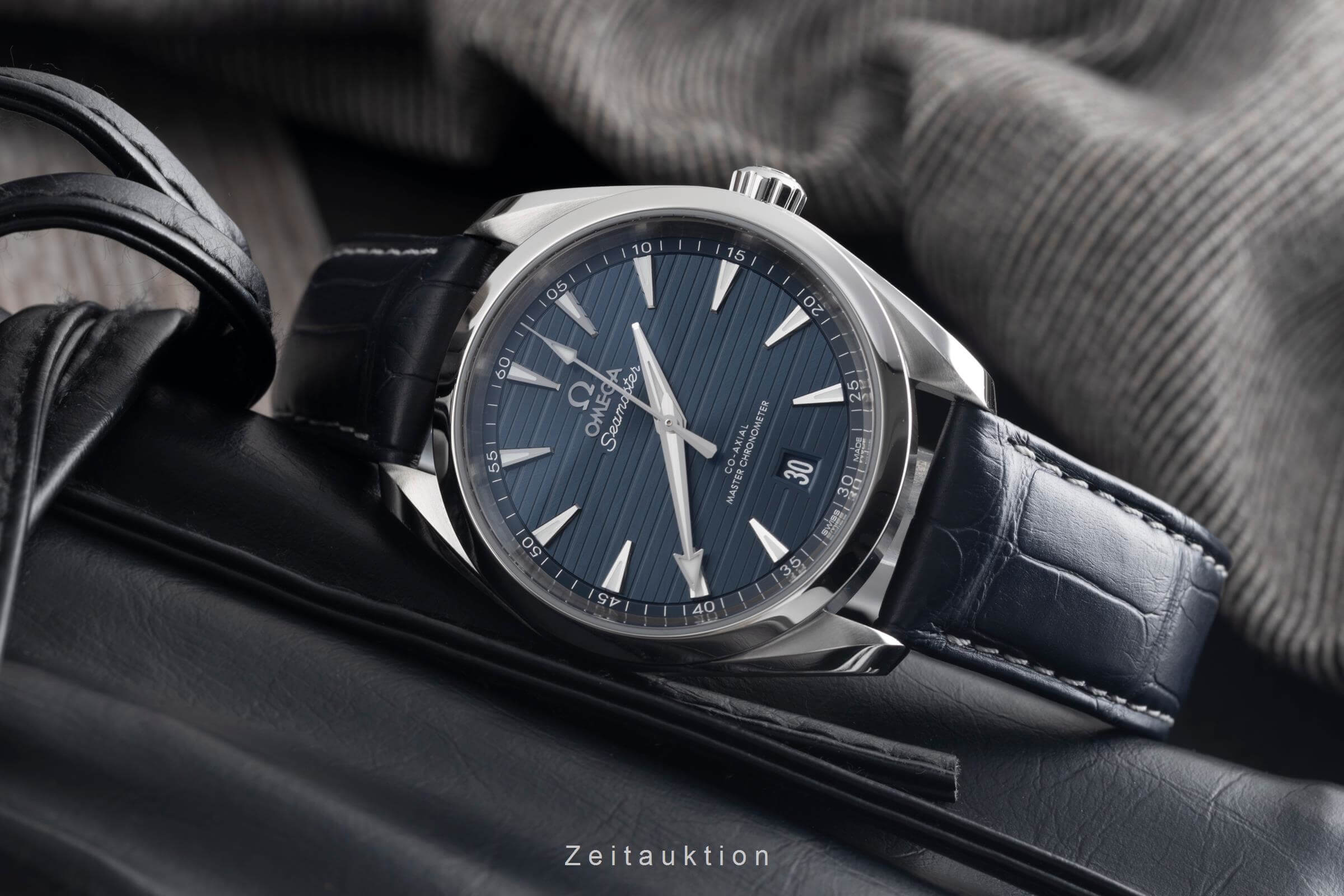 Omega Seamaster acciaio automatismo orologio da uomo 220.13.38.20.03.001 LP: 7100EUR  [2502271]