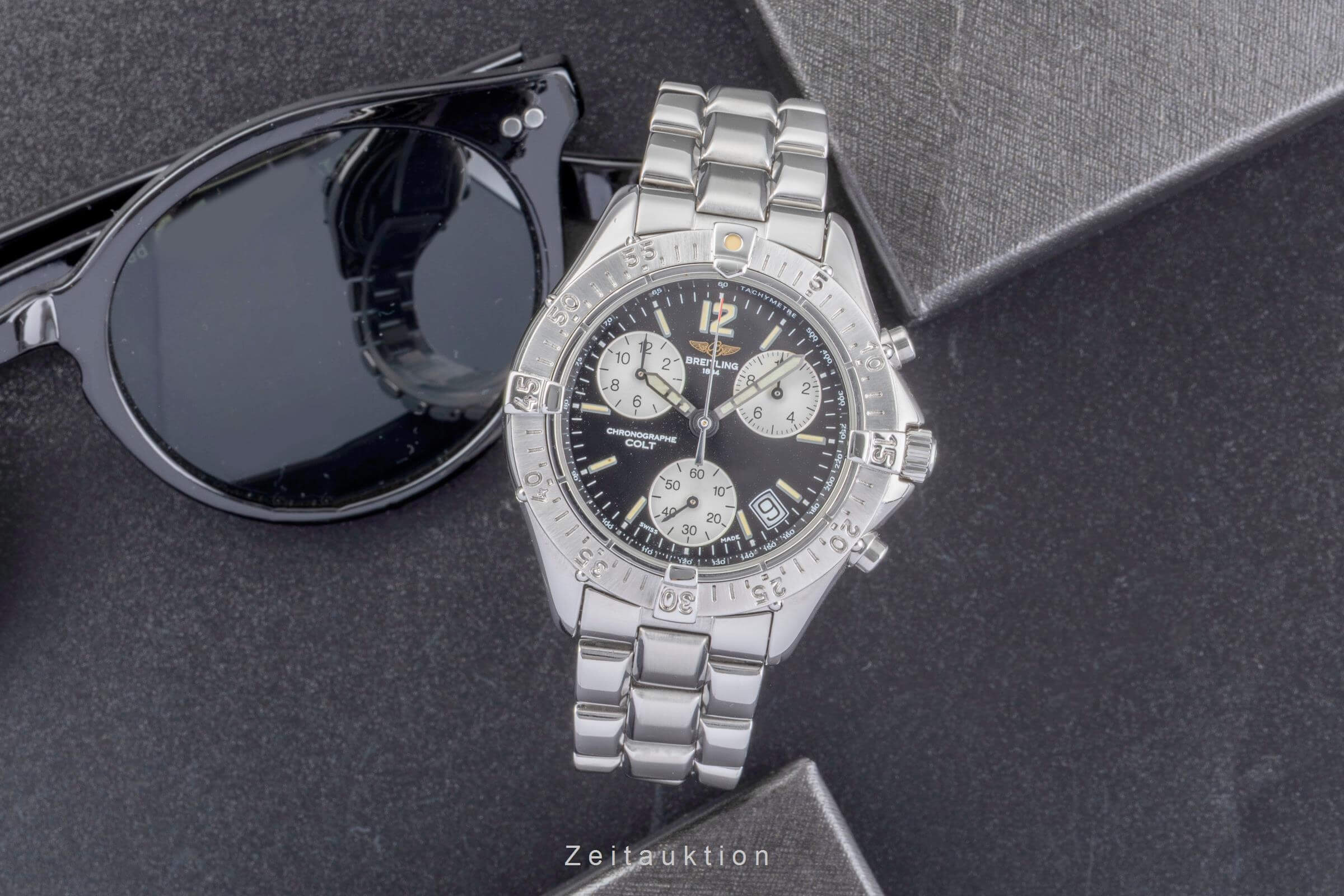 Breitling Colt Chronograph  chronograph steel quartz men's watch A53035  [2502283]