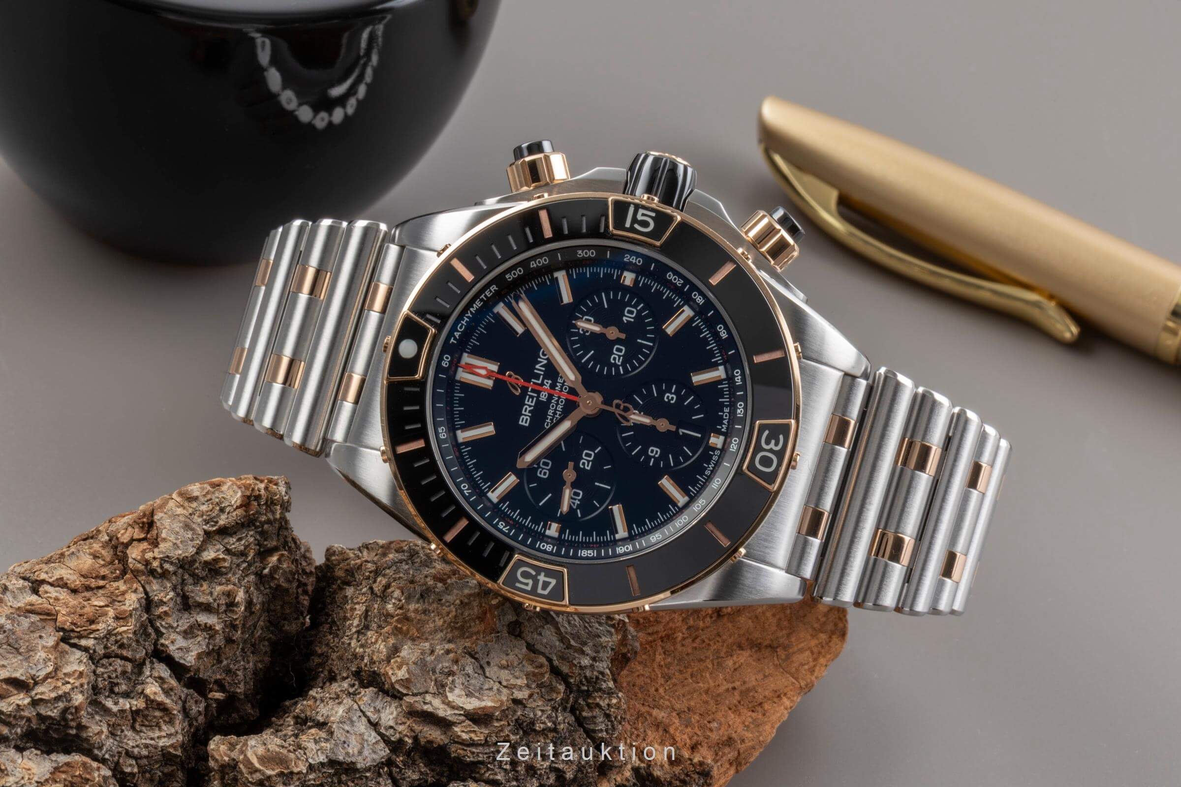 Breitling Chronomat cronografo acciaio / oro automatismo orologio da uomo UB0136251B1U1 LP: 15200EUR  [2502336]