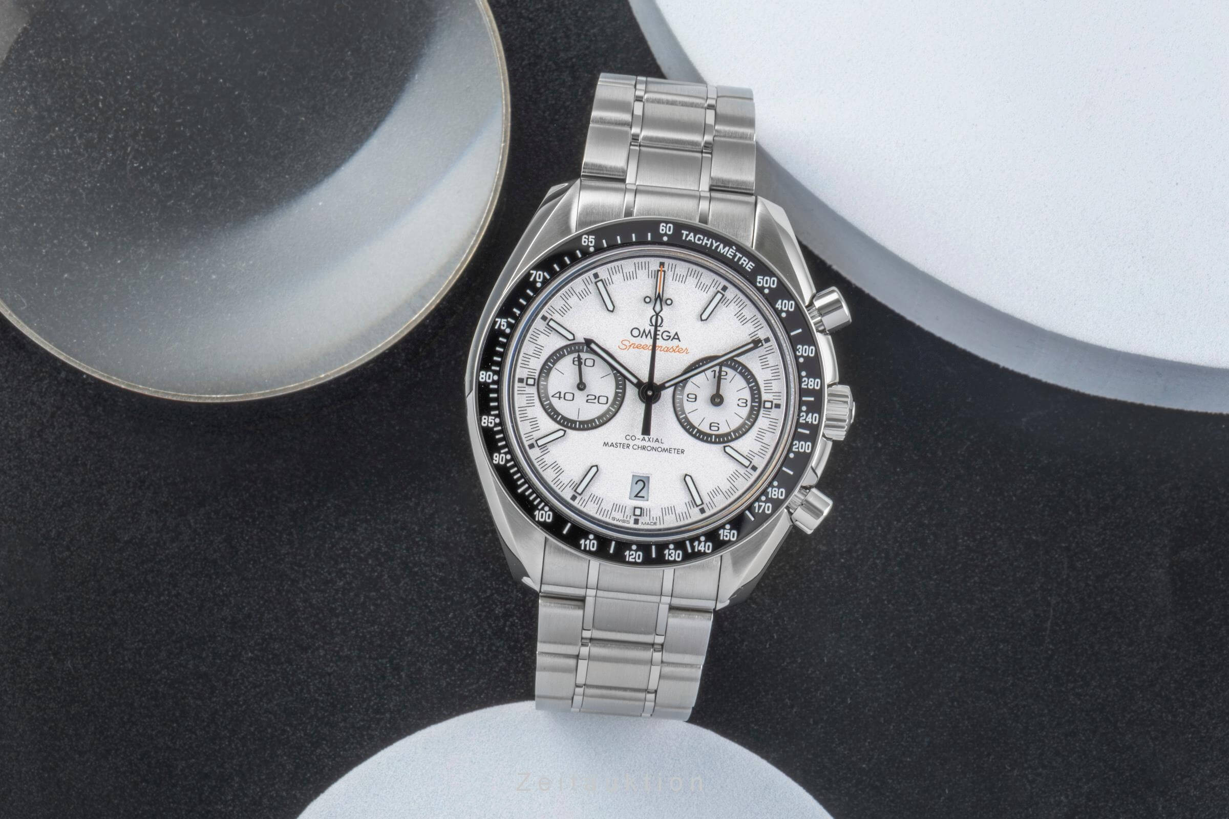 Omega Speedmaster Racing Co-Axial Stahl 329.30.44.51.04.001 B&P NP: 10400,- € [2502359]