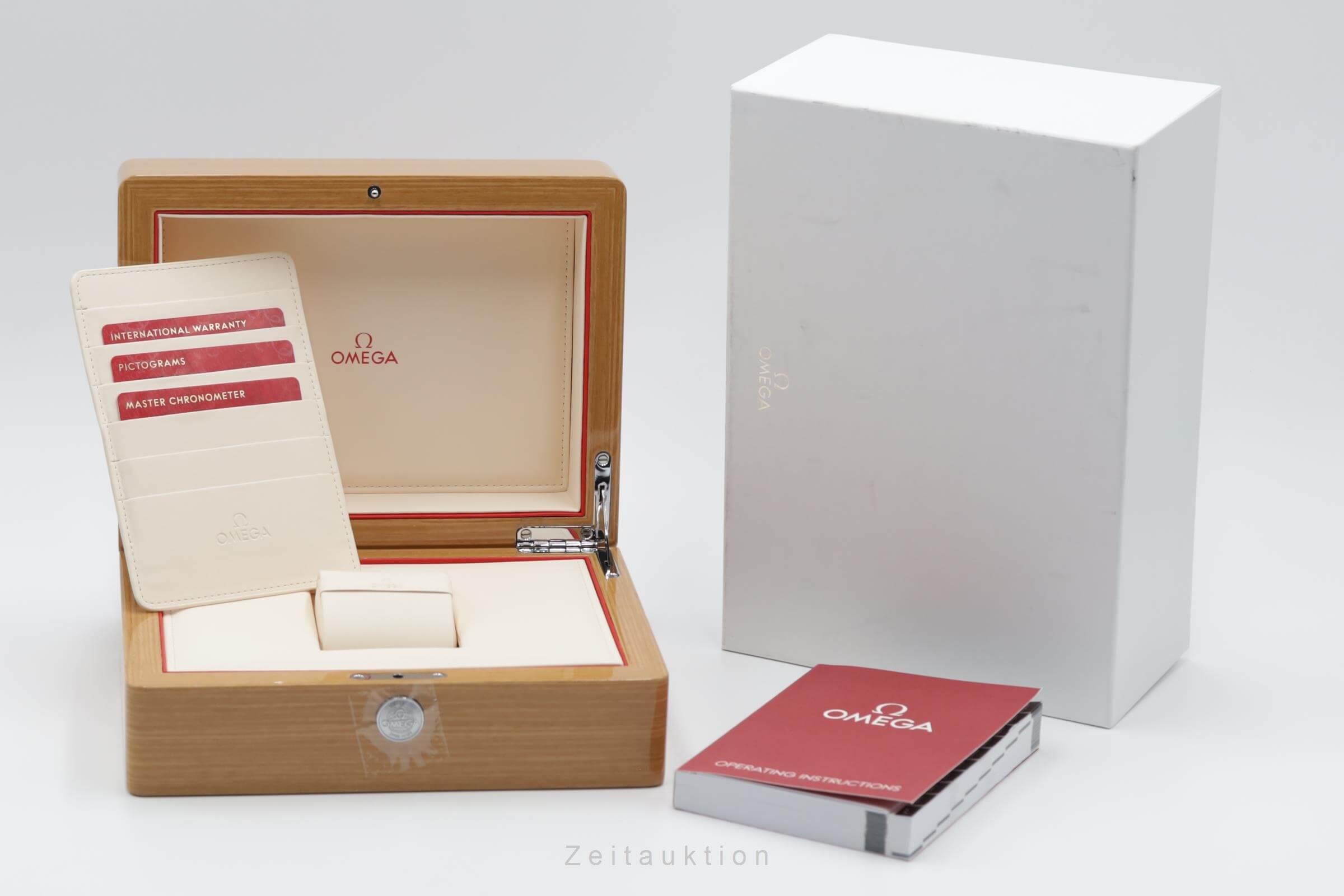 Omega Speedmaster Racing Co-Axial Stahl 329.30.44.51.04.001 B&P NP: 10400,- € [2502359]