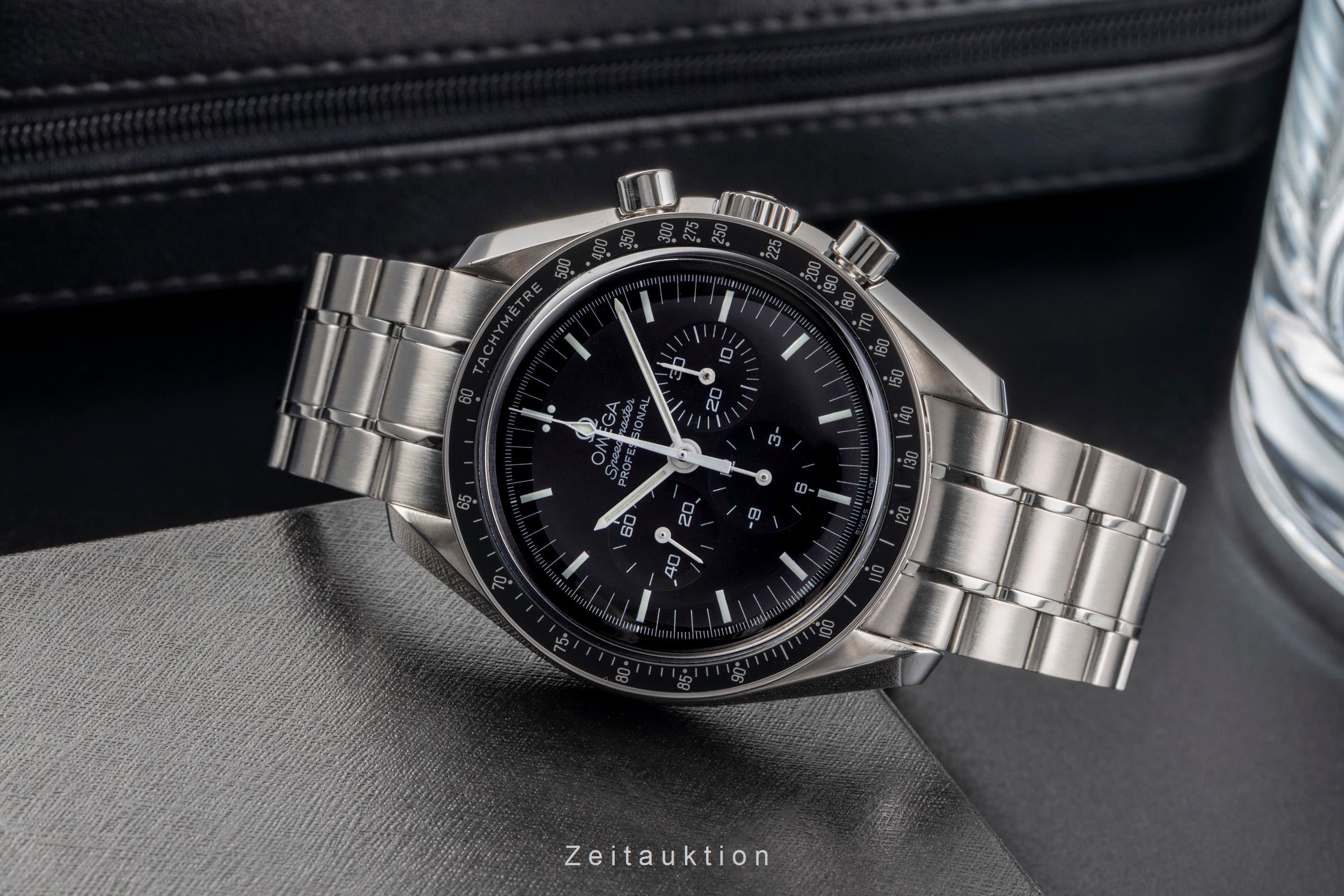 Omega Speedmaster Moonwatch chronographe acier à remontage manuel montre pour hommes 3570.50.00  [2502375]