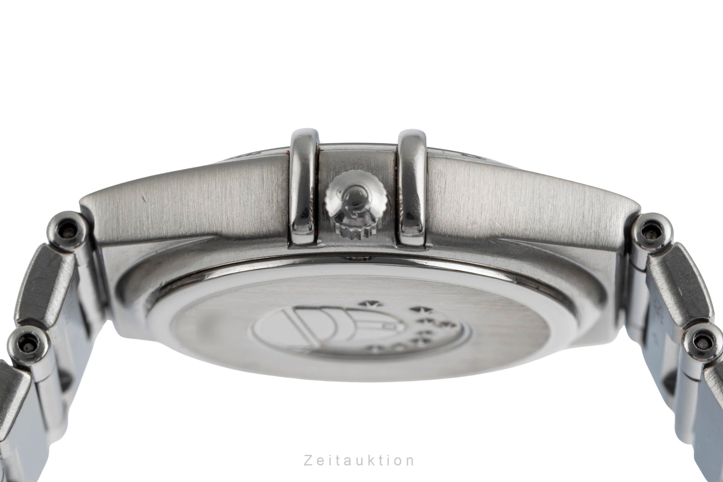 Omega Constellation steel quartz women's watch 1572.32.00  [2502390]