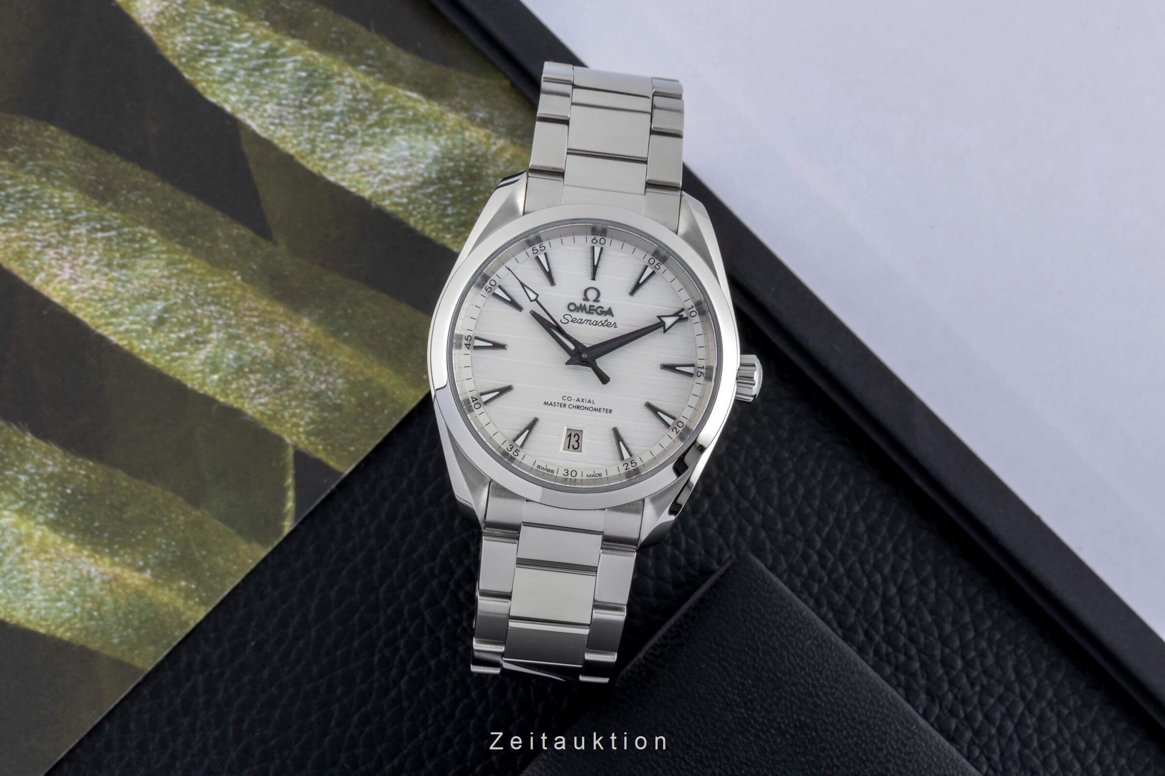 Omega Seamaster acciaio automatismo orologio da uomo 220.10.38.20.02.001 LP: 6800EUR  [2502394]