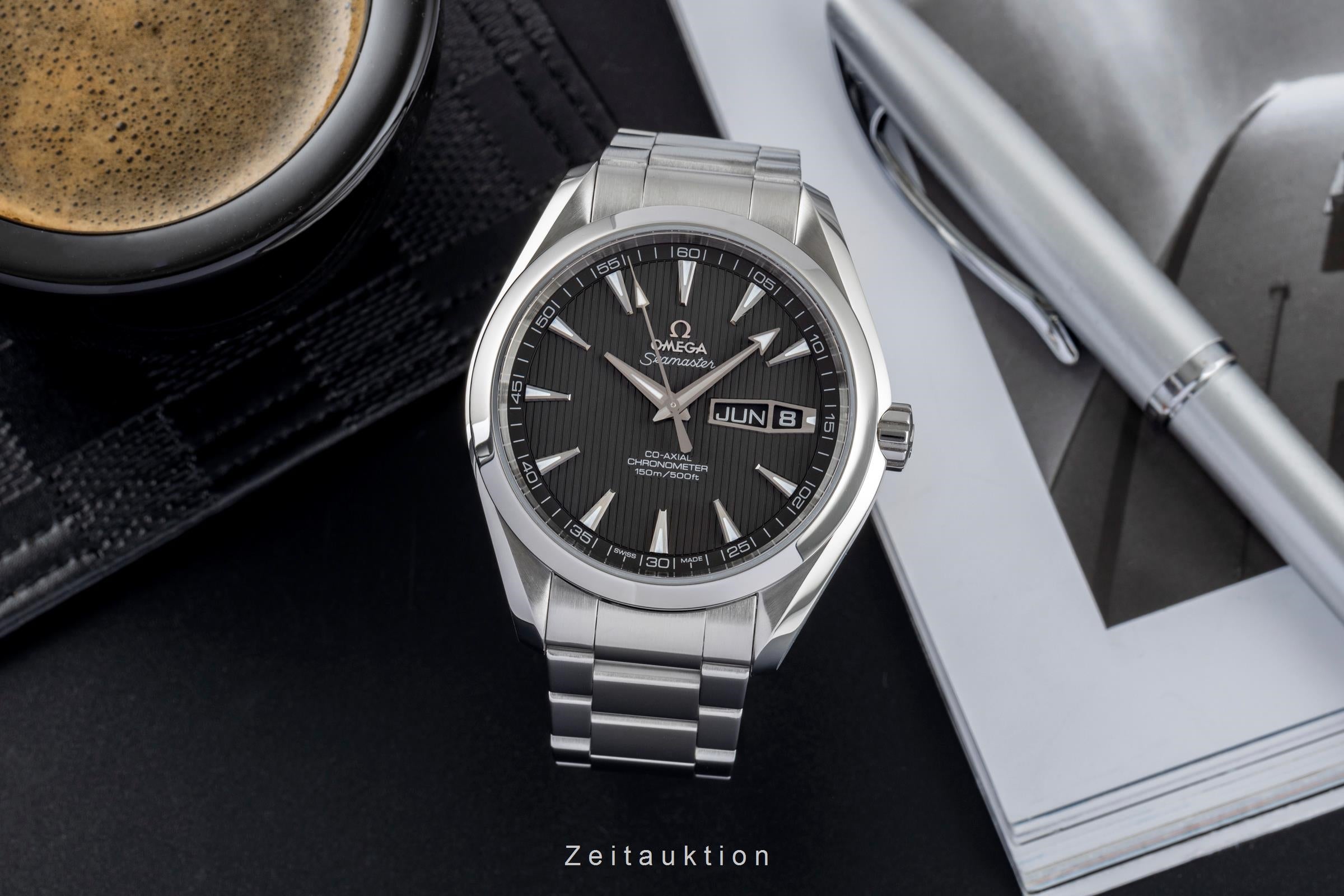 Omega Seamaster acciaio automatismo orologio da uomo 231.10.43.22.06.001 LP: 6800EUR  [2502451]