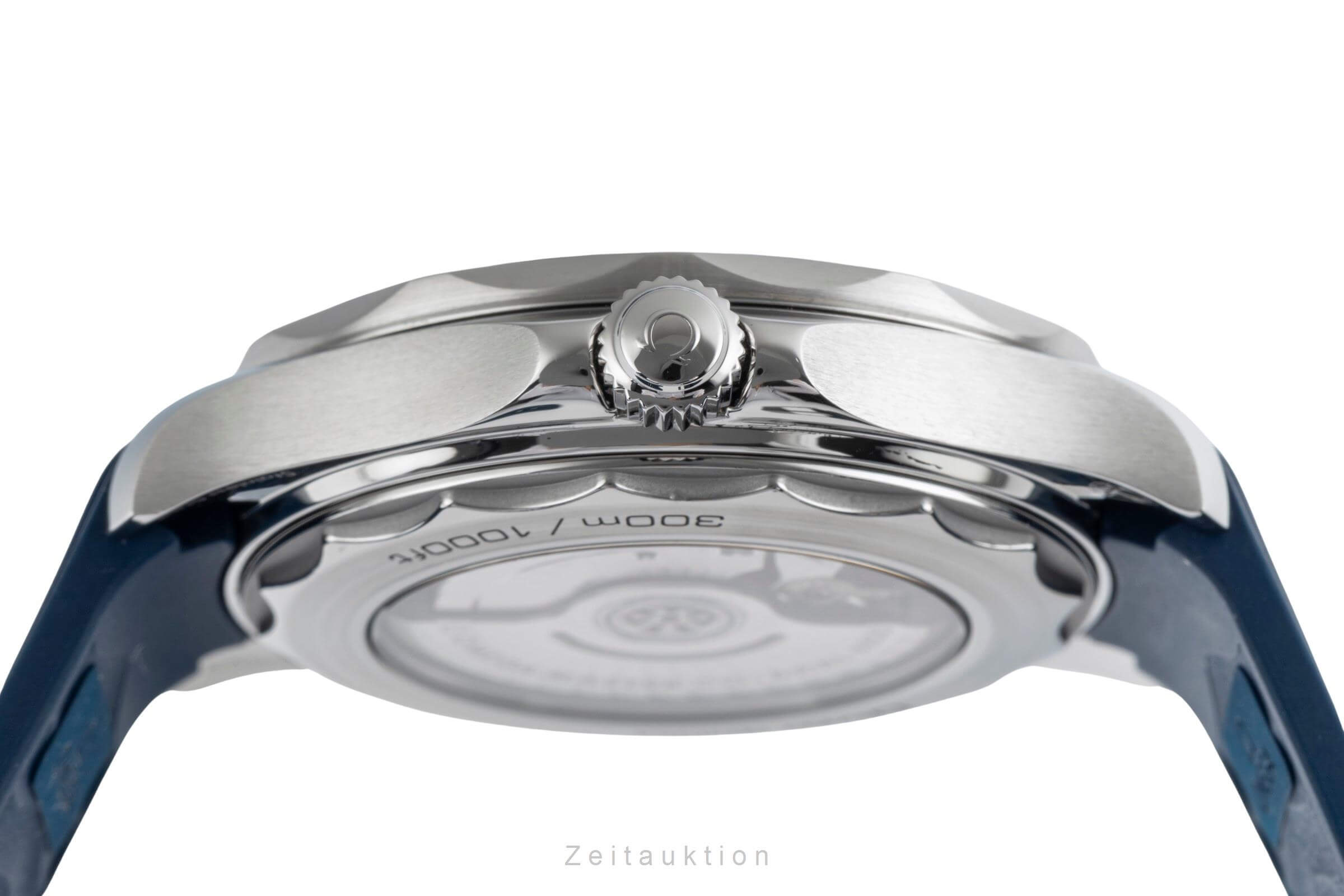 Omega Seamaster acciaio automatismo orologio da uomo 210.32.42.20.03.001 LP: 6100EUR  [2502454]