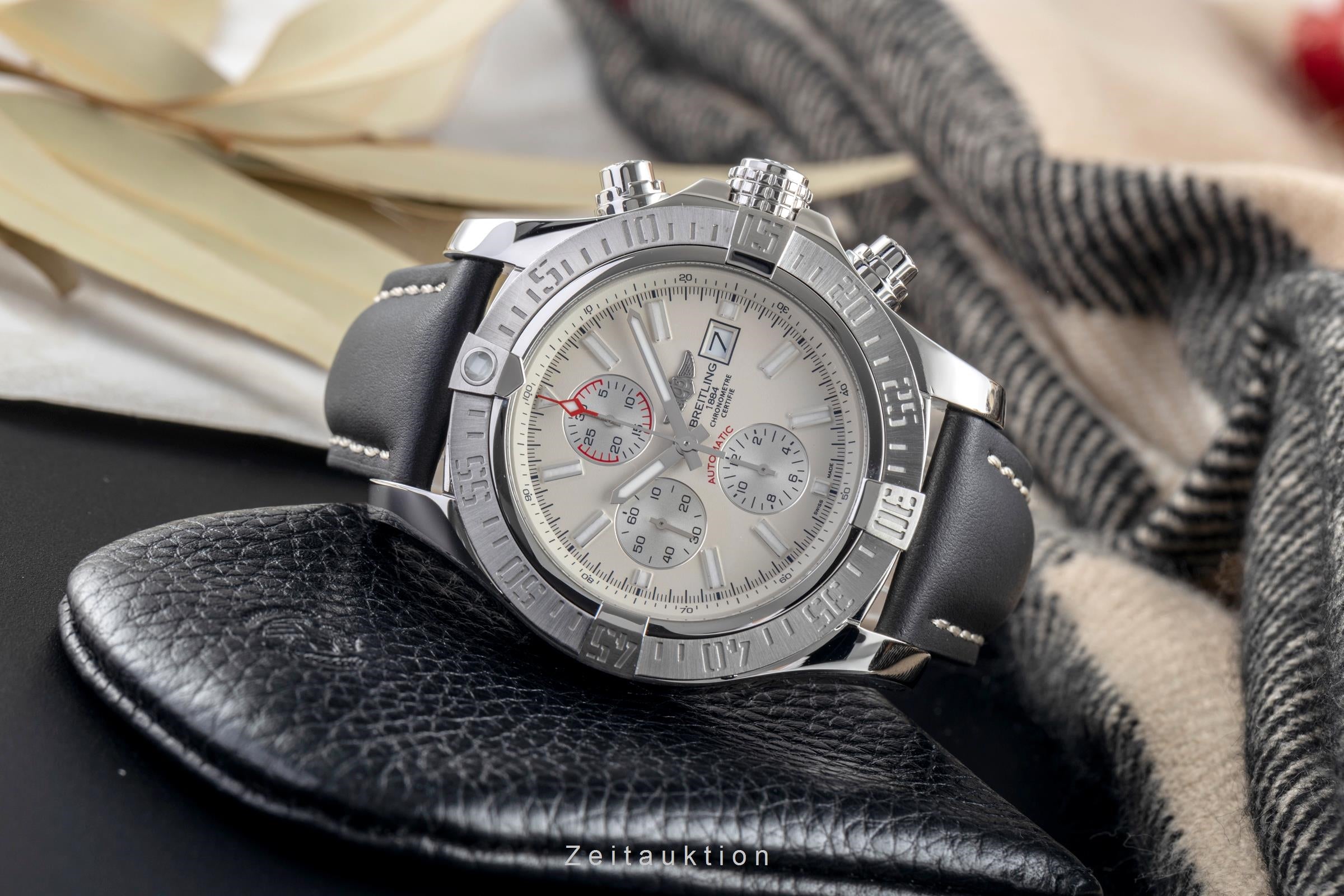 Breitling Super Avenger II chronograph steel automatic Kal. B13