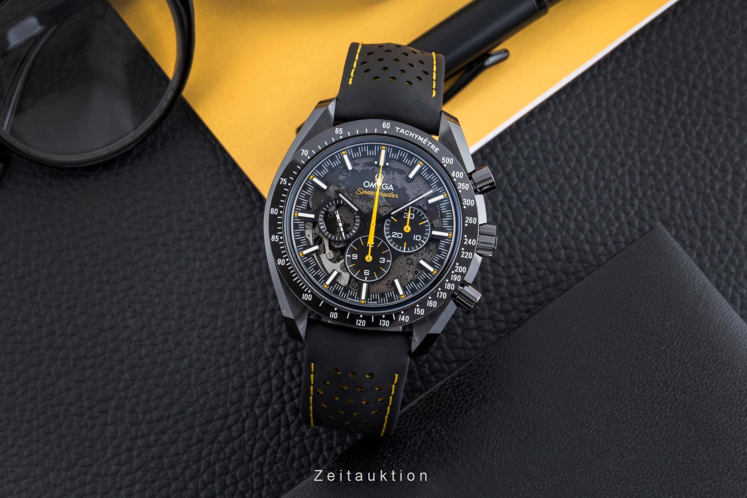 Omega Speedmaster Moonwatch chronograph ceramic manual winding men's watch 310.92.44.50.01.001 LP: 15500EUR  [2502488]