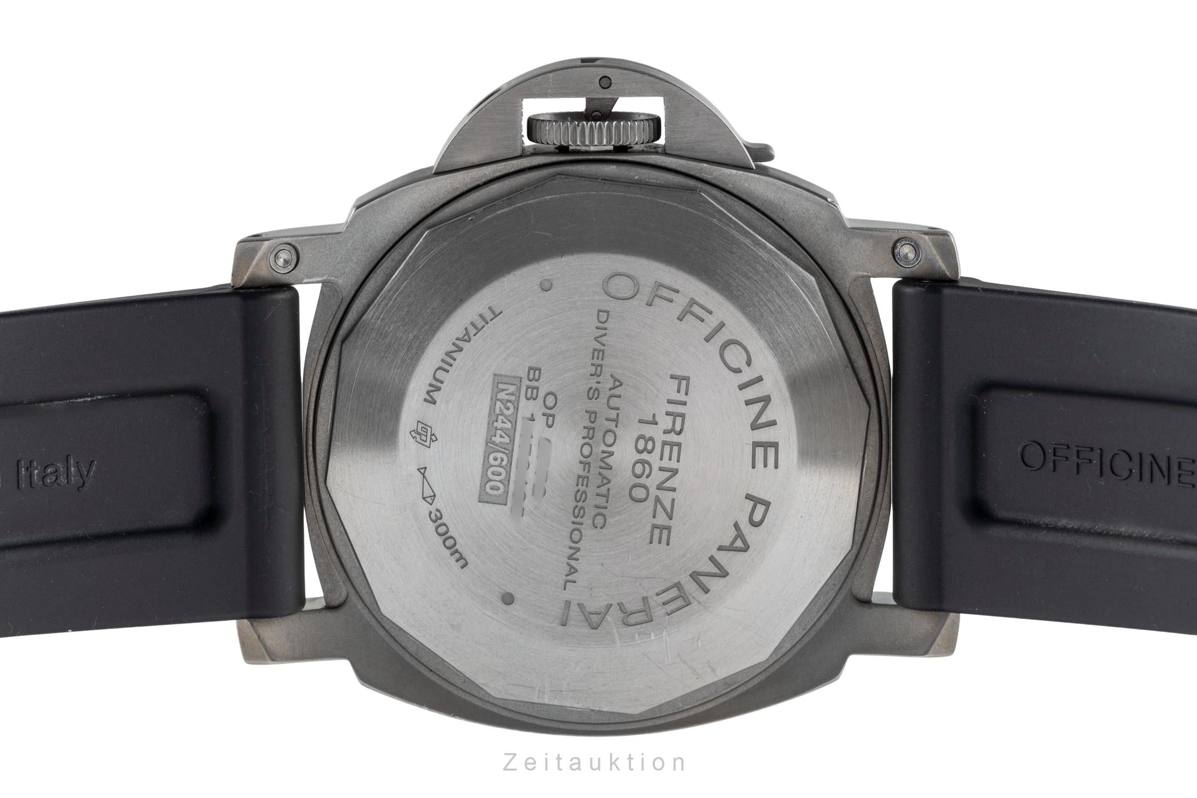 Panerai Luminor Submersible Automatik Titan Herrenuhr Ref. PAM00025 VP: 10900 € [2502538]