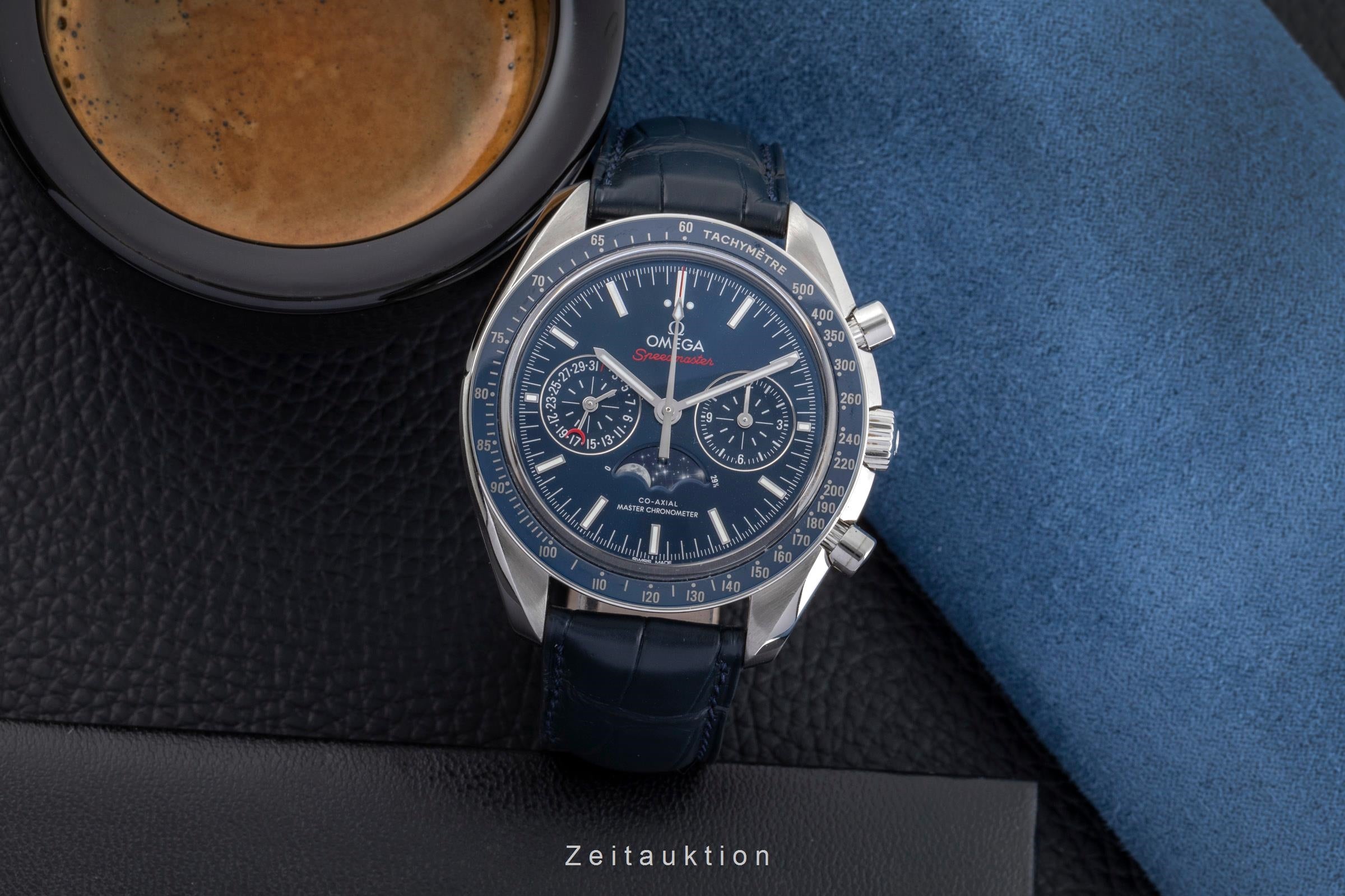 Omega Speedmaster chronograph steel automatic men's watch 304.33.44.52.03.001  [2502545]