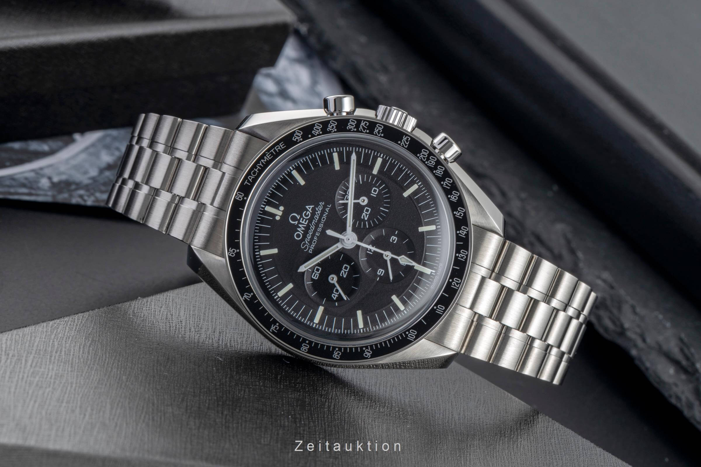 Omega Speedmaster Moonwatch cronografo acciaio carica manuale orologio da uomo 310.30.42.50.01.001 LP: 7600EUR  [2502547]