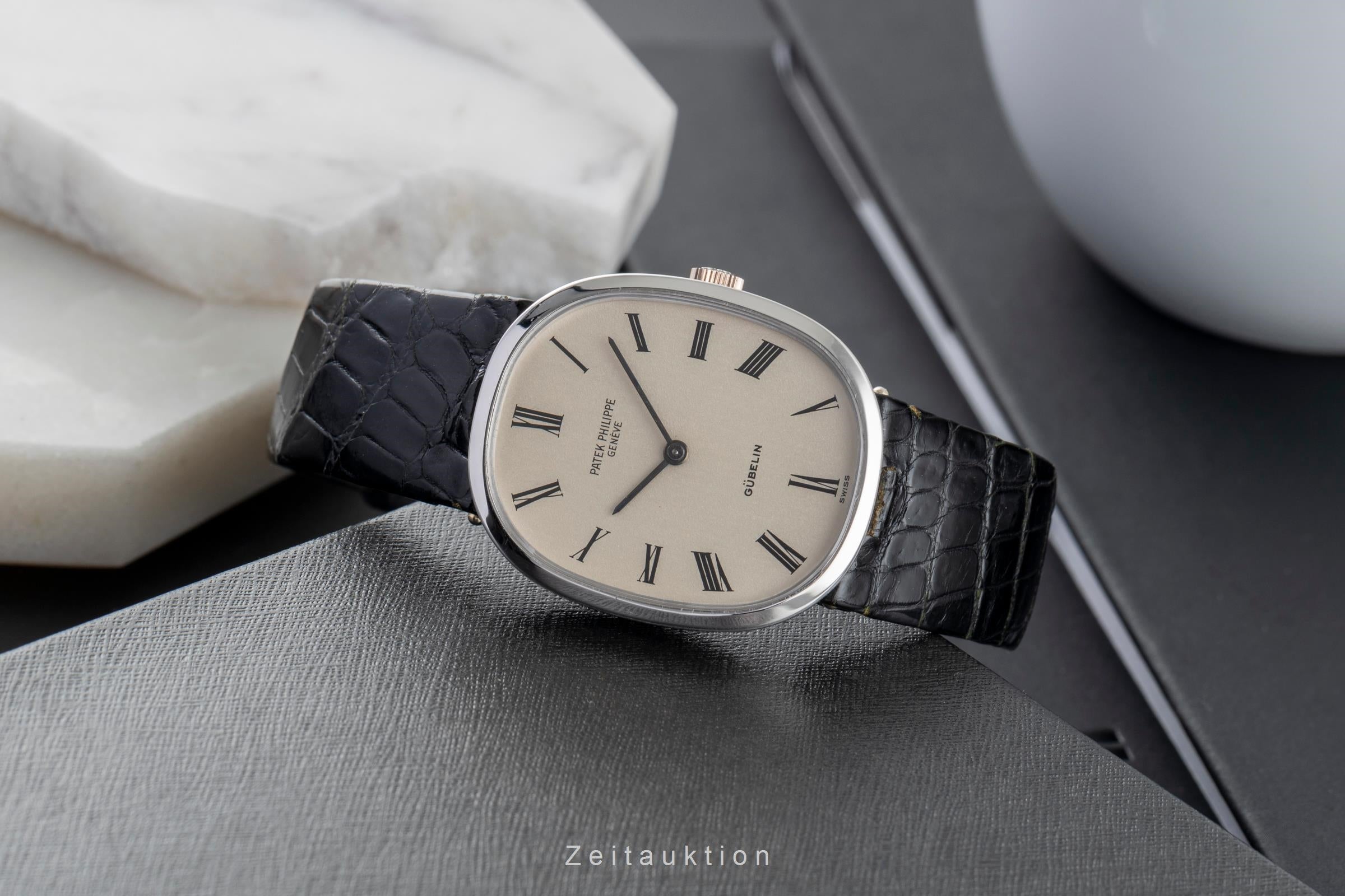 Patek Philippe Ellipse or blanc 18 ct à remontage manuel 23