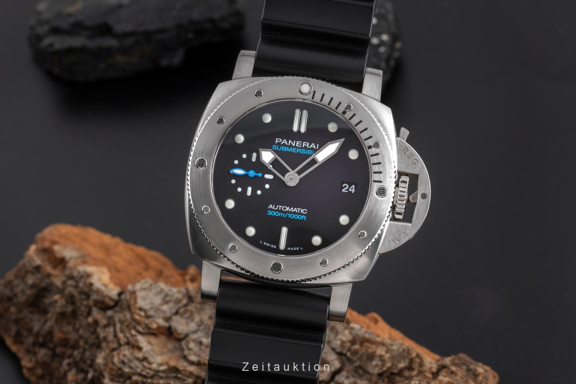 Panerai Luminor Submersible Automatik Herrenuhr Ref. PAM00973 B&P VP: 9700,- € [2502596]