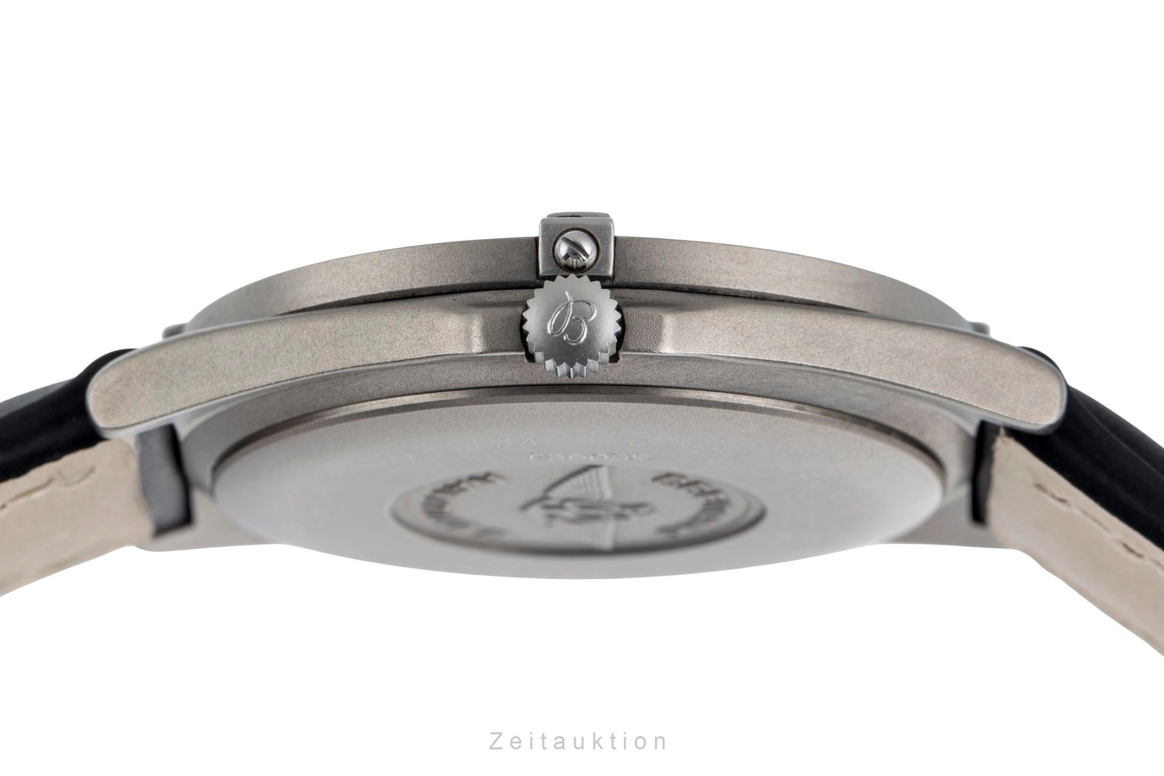 Breitling Aerospace chronograph titanium quartz men's watch F56059  [2502603]