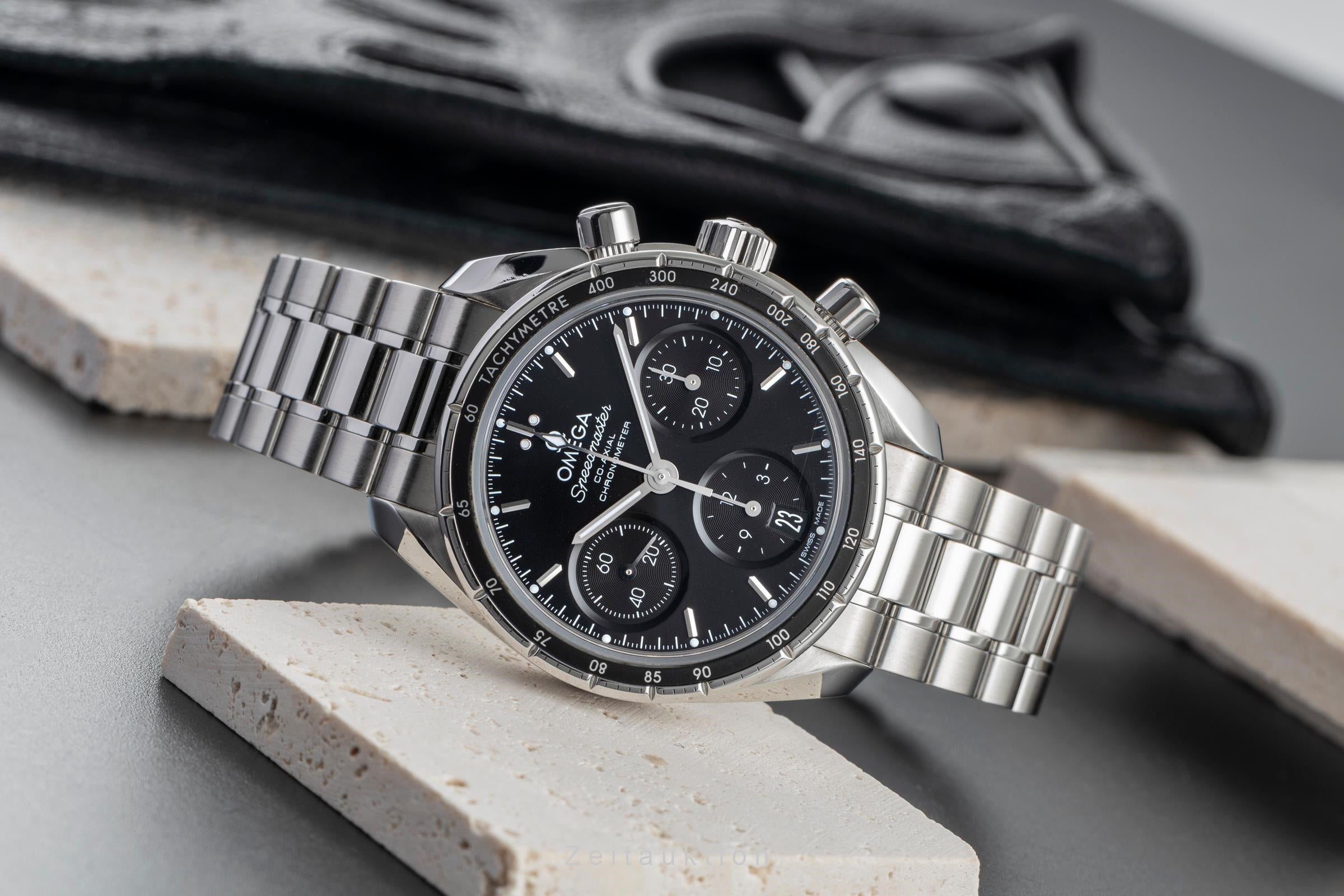Omega Speedmaster chronograph steel automatic men's watch 324.30.38.50.01.001  [2502604]