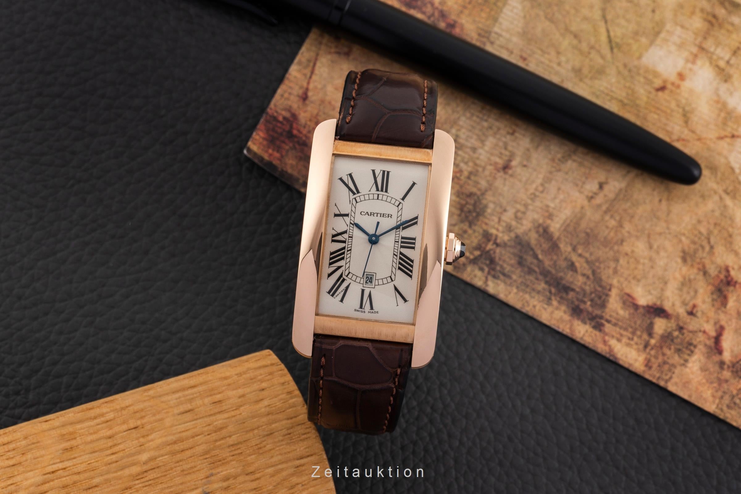 Cartier Tank Américaine 18k (0,750) Gold Automatik Herrenuhr Ref. W2609156  [2502631]
