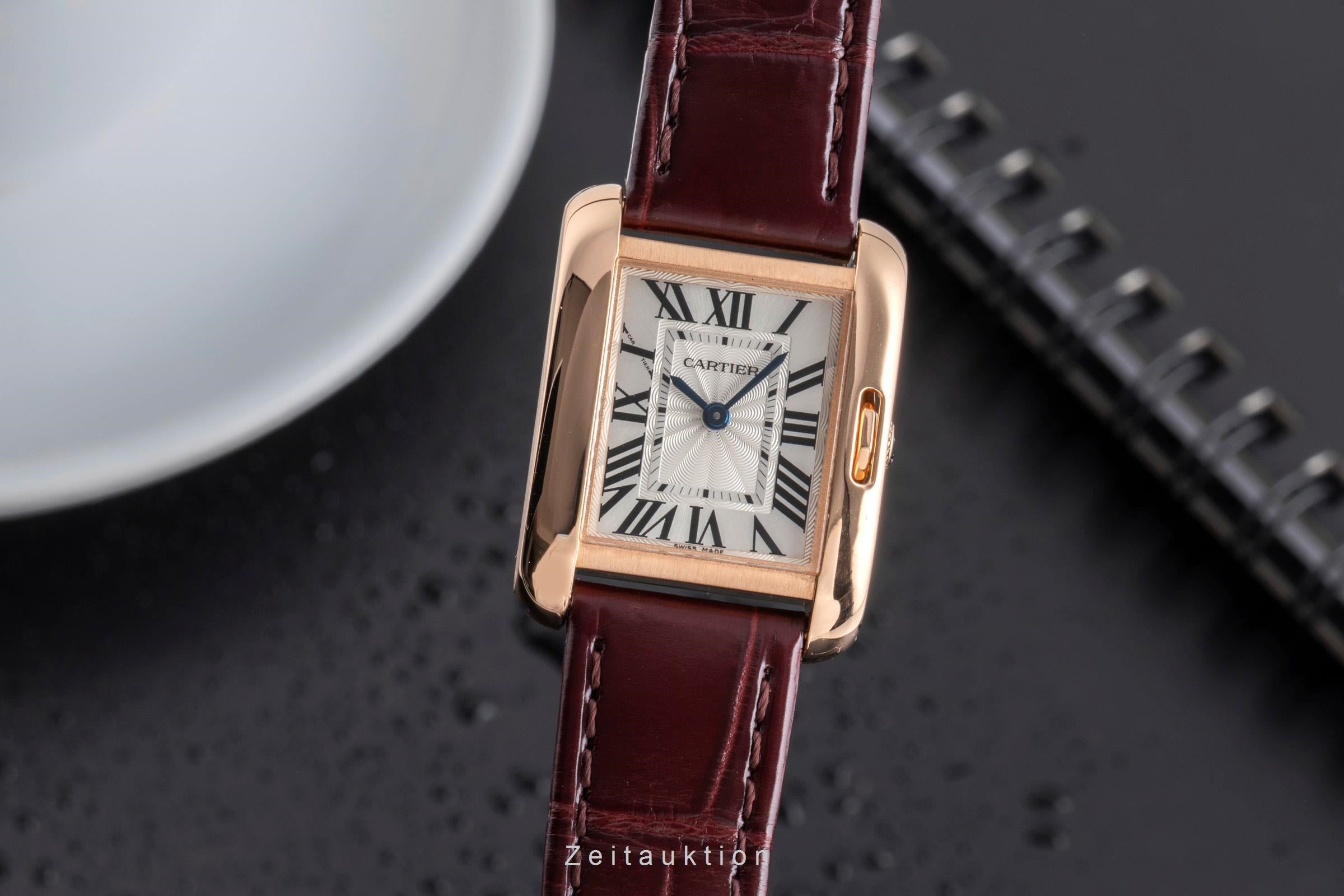 Cartier Tank or rouge 18 ct quartz montre pour femmes W5310027  [2502639]