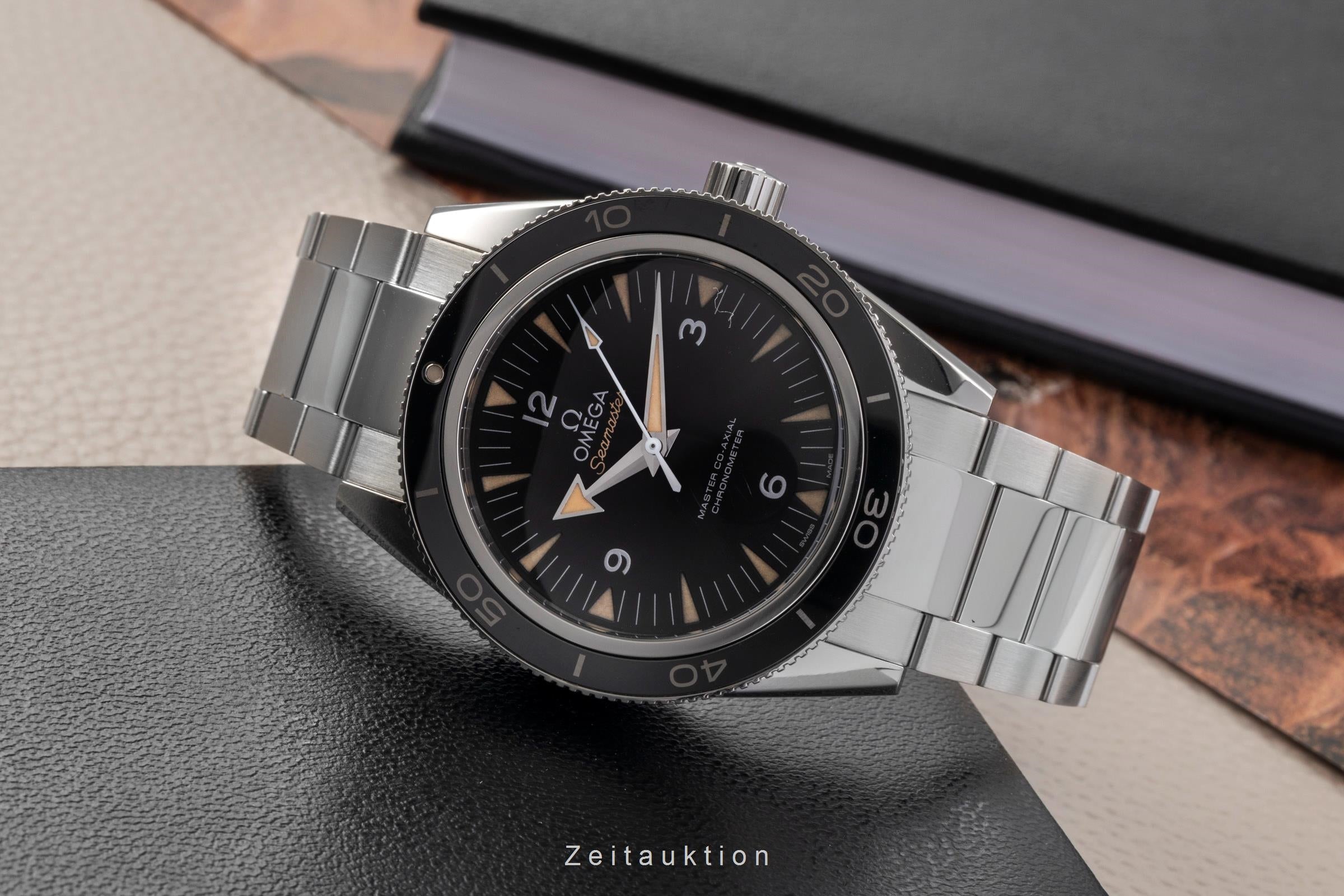 Omega Seamaster 300 Stahl Automatik Herrenuhr 233.30.41.21.01.001 B&P 2015 [2502703]
