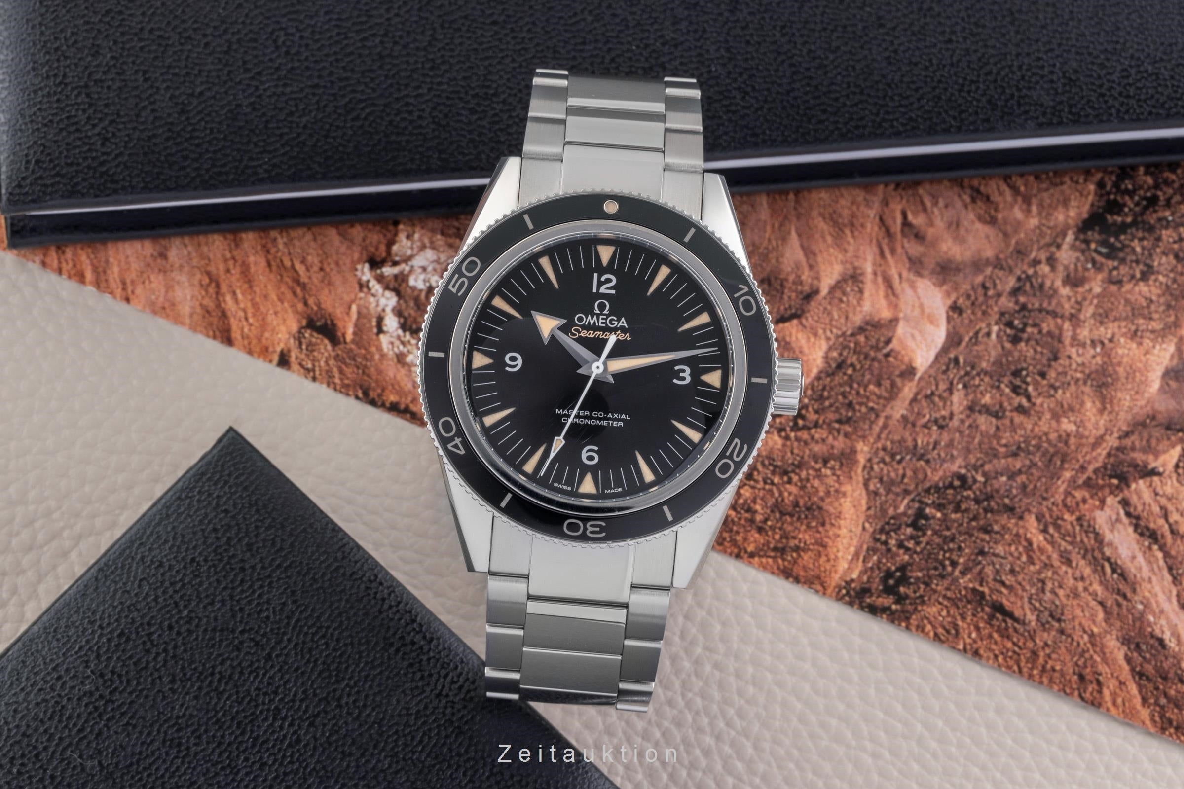Omega Seamaster 300 Stahl Automatik Herrenuhr 233.30.41.21.01.001 B&P 2015 [2502703]