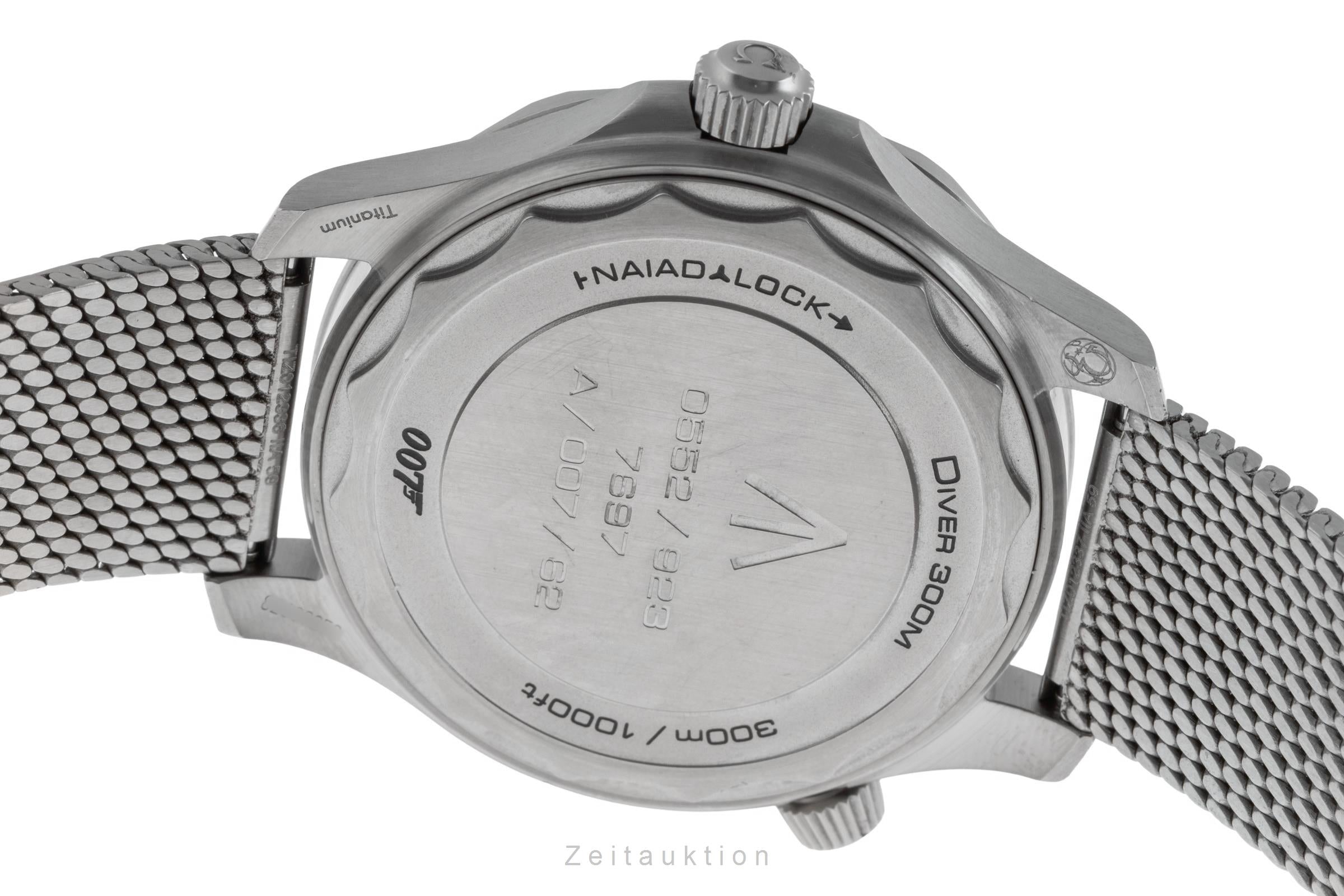 Omega Seamaster 007 Titan Automatik James Bond Ref. 210.90.42.20.01.001  [2502746]