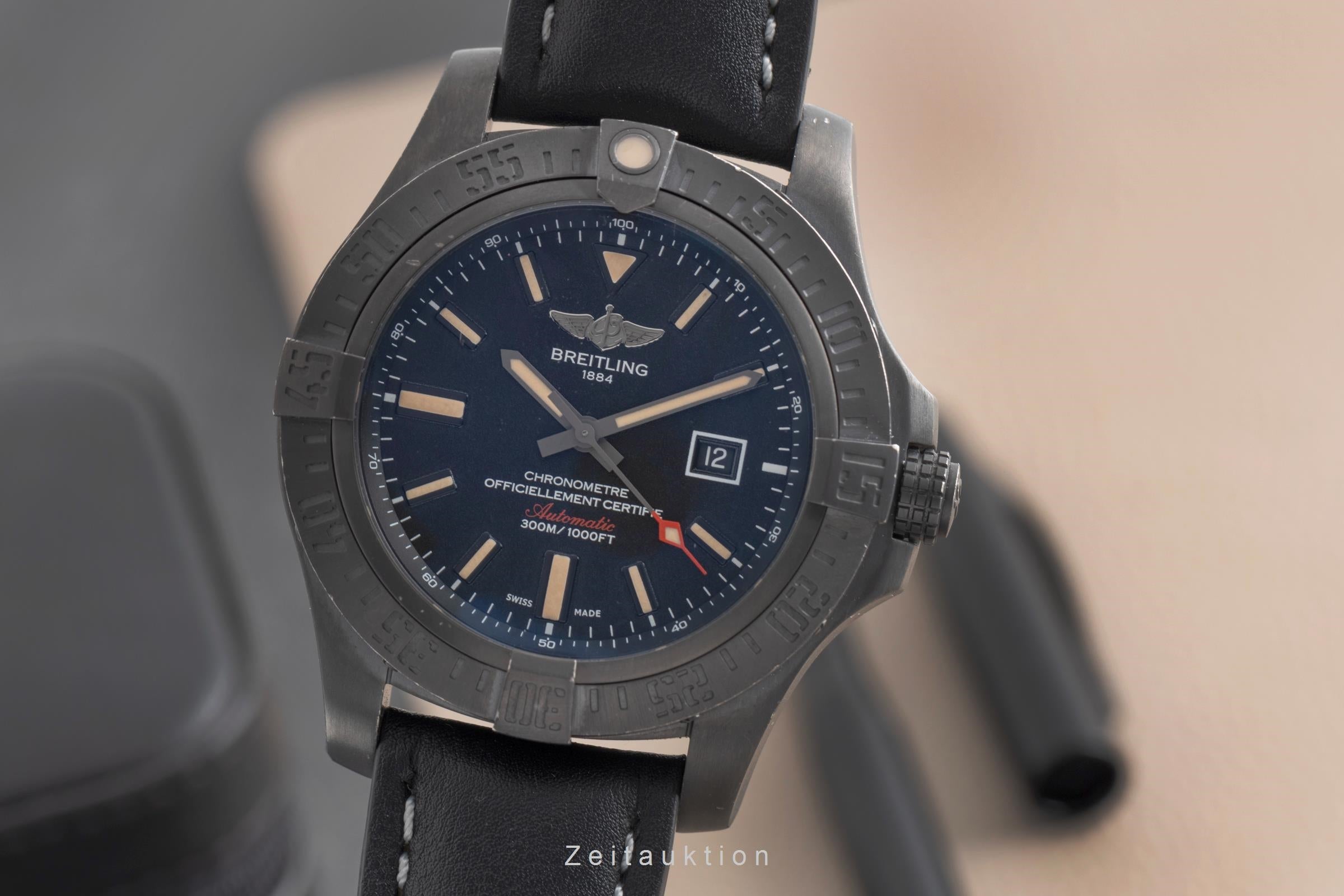 Breitling Avenger Blackbird 48 Automatik Titan Herren Ref. V17310  [2502757]
