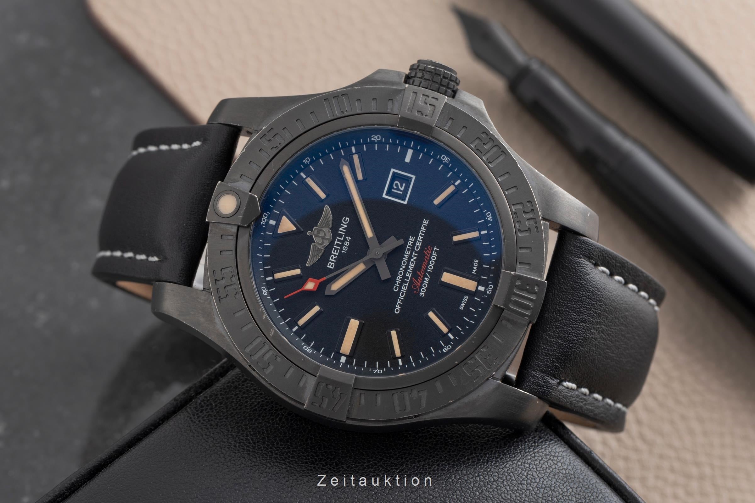 Breitling Avenger Blackbird 48 Automatik Titan Herren Ref. V17310  [2502757]