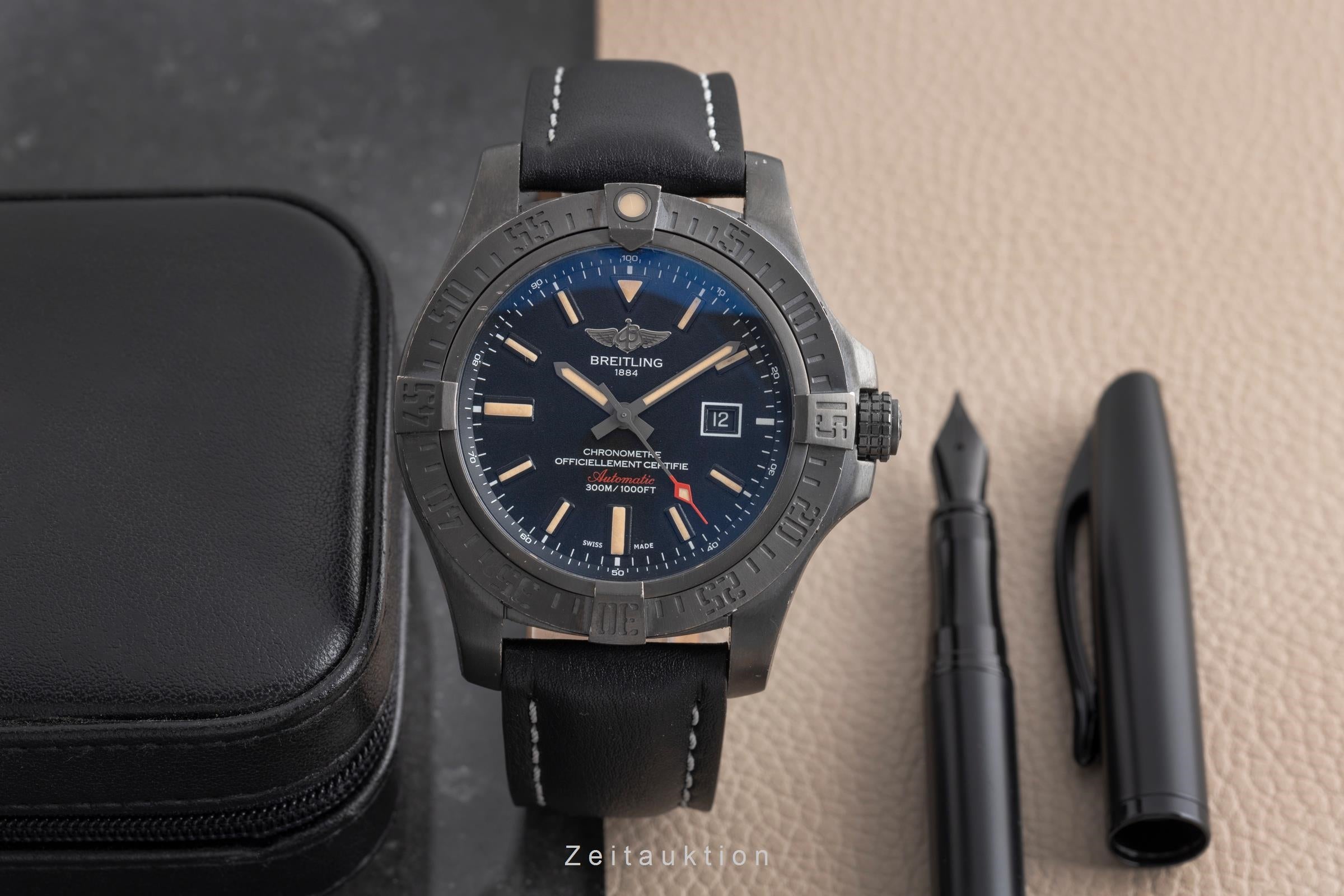 Breitling Avenger Blackbird 48 Automatik Titan Herren Ref. V17310  [2502757]