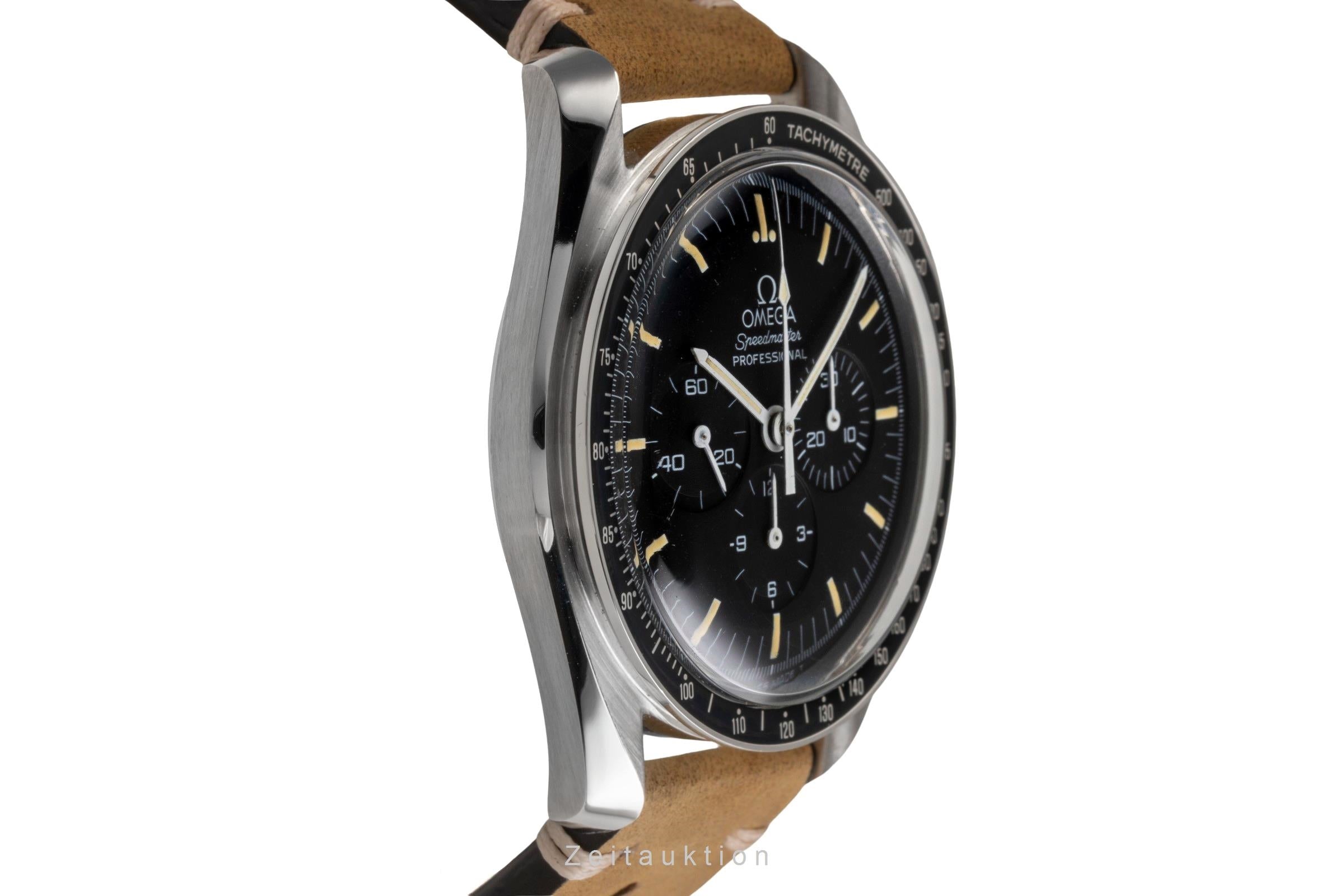 Omega Speedmaster Moonwatch chronograph steel manual winding men's watch ST 145.022 LP: 8300EUR  [2502758]