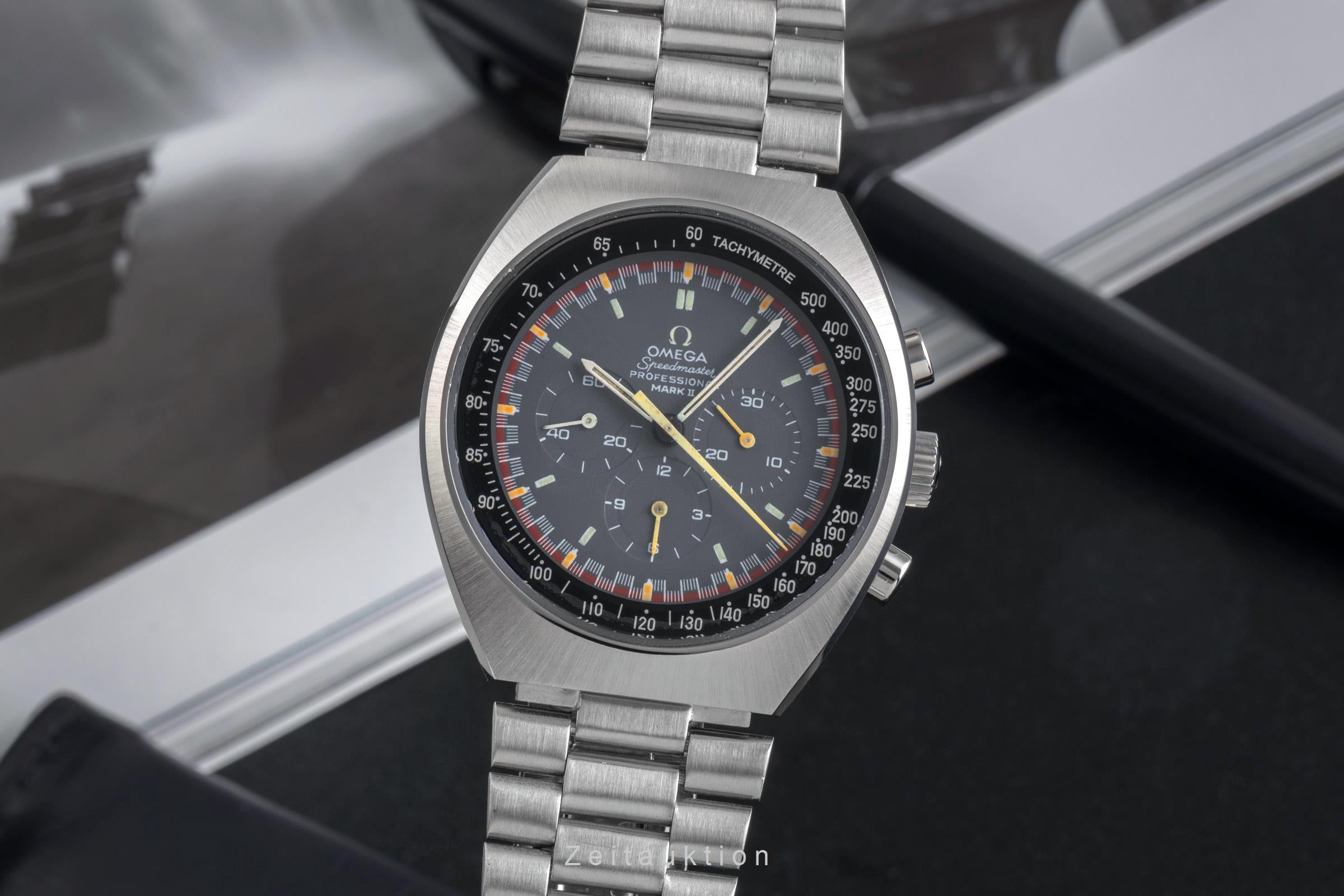 Omega Speedmaster chronograph steel manual winding men's watch 145.034  [2502775]