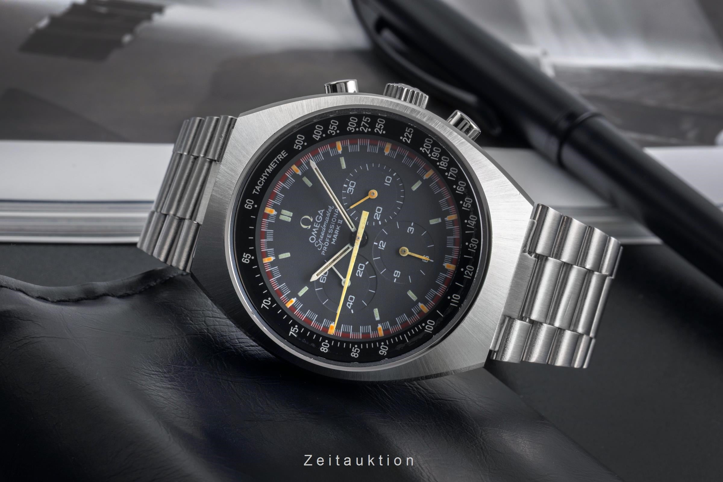 Omega Speedmaster chronograph steel manual winding men's watch 145.034  [2502775]