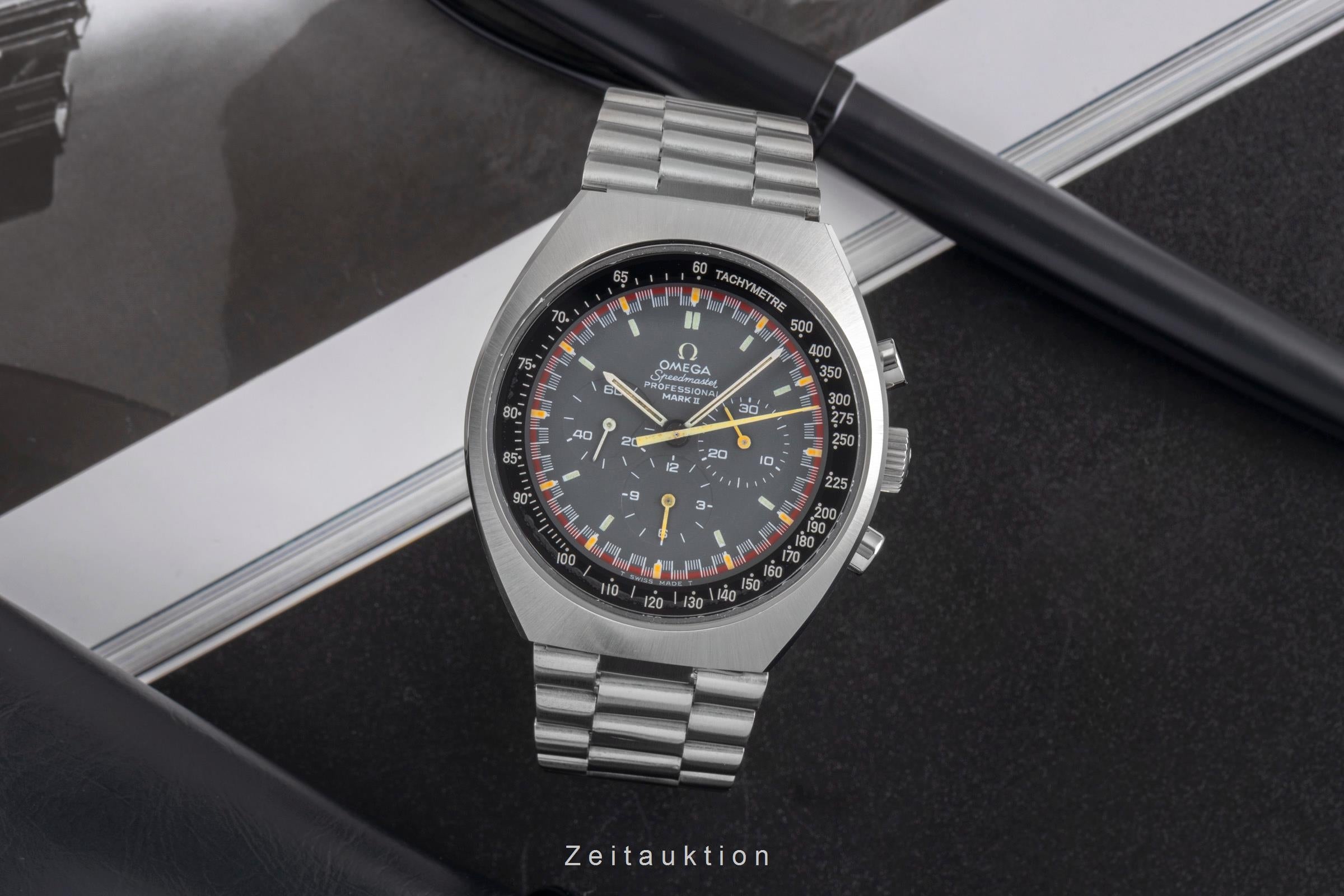 Omega Speedmaster chronograph steel manual winding men's watch 145.034  [2502775]