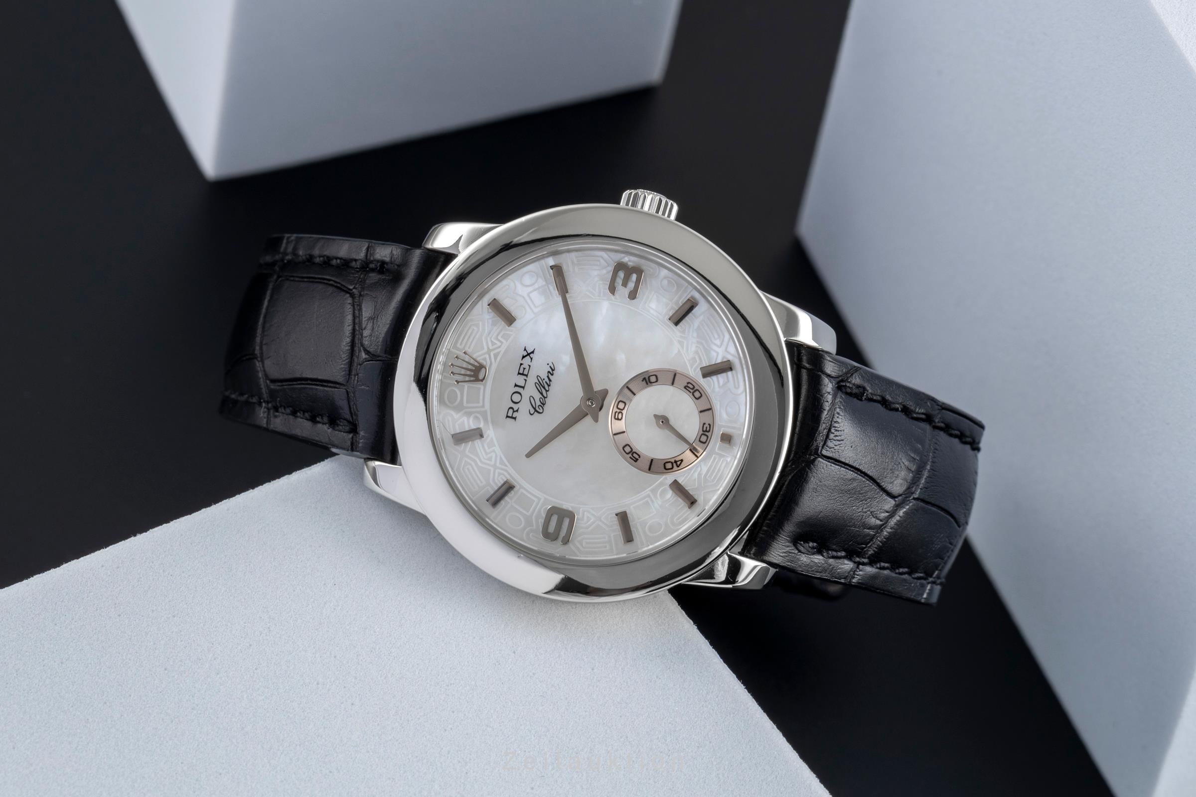 Rolex Cellini platinium manual winding men's watch 5240/6  [2502815]