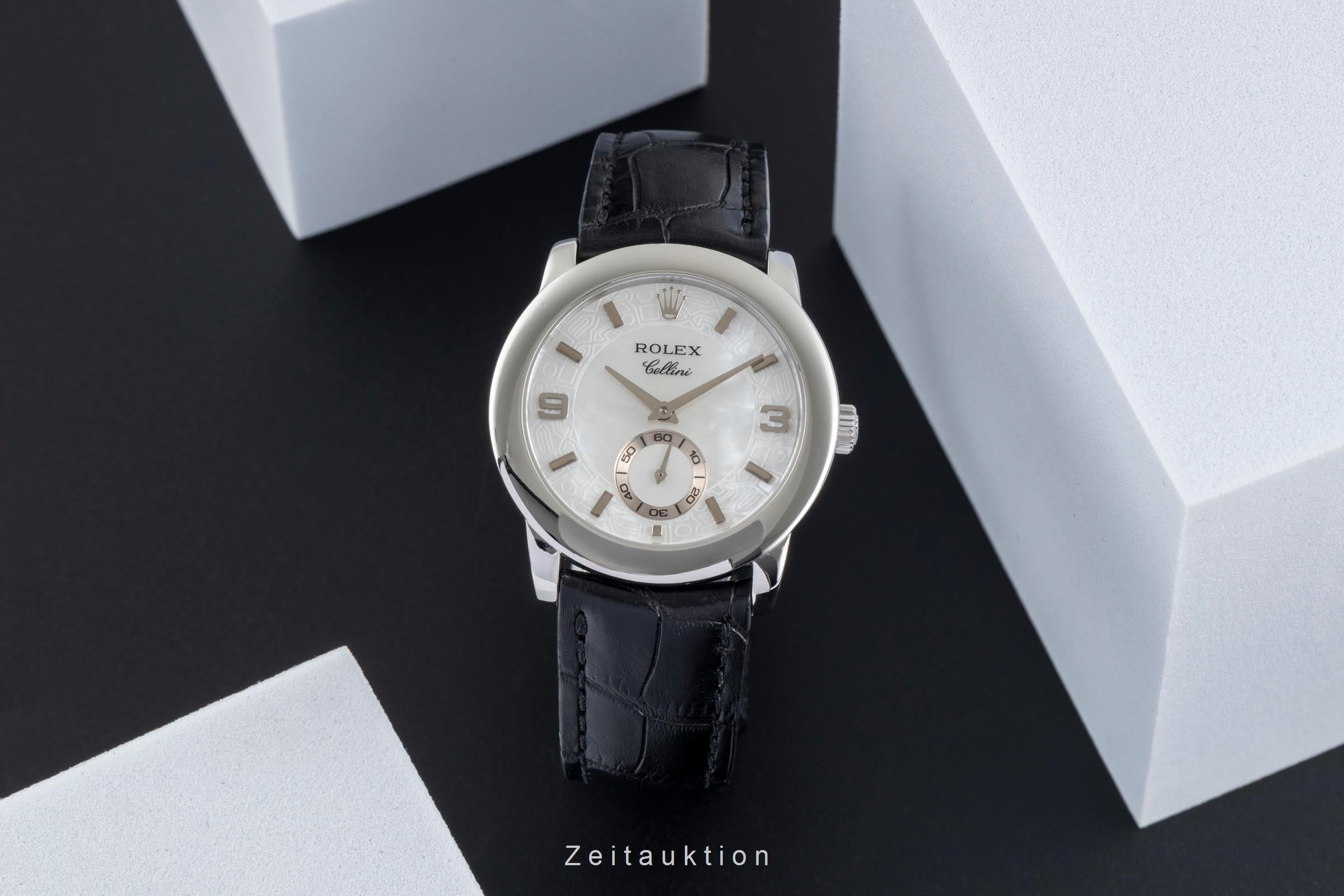 Rolex Cellini platinium manual winding men's watch 5240/6  [2502815]