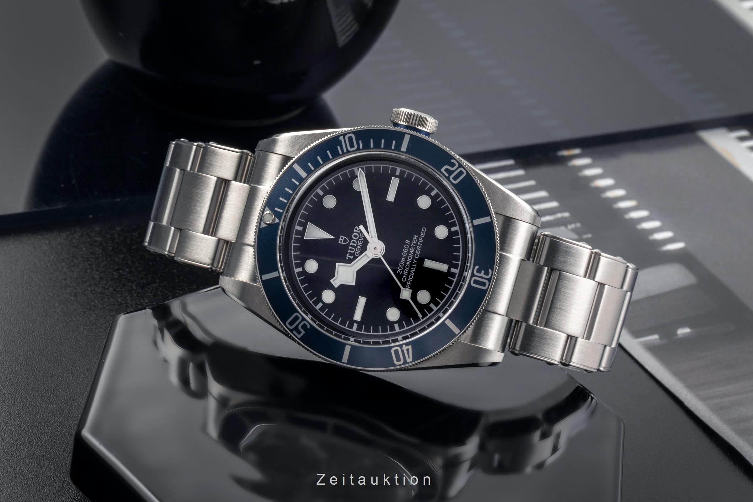 Tudor Heritage Black Bay steel automatic men's watch 79230B LP: 4260EUR  [2502846]