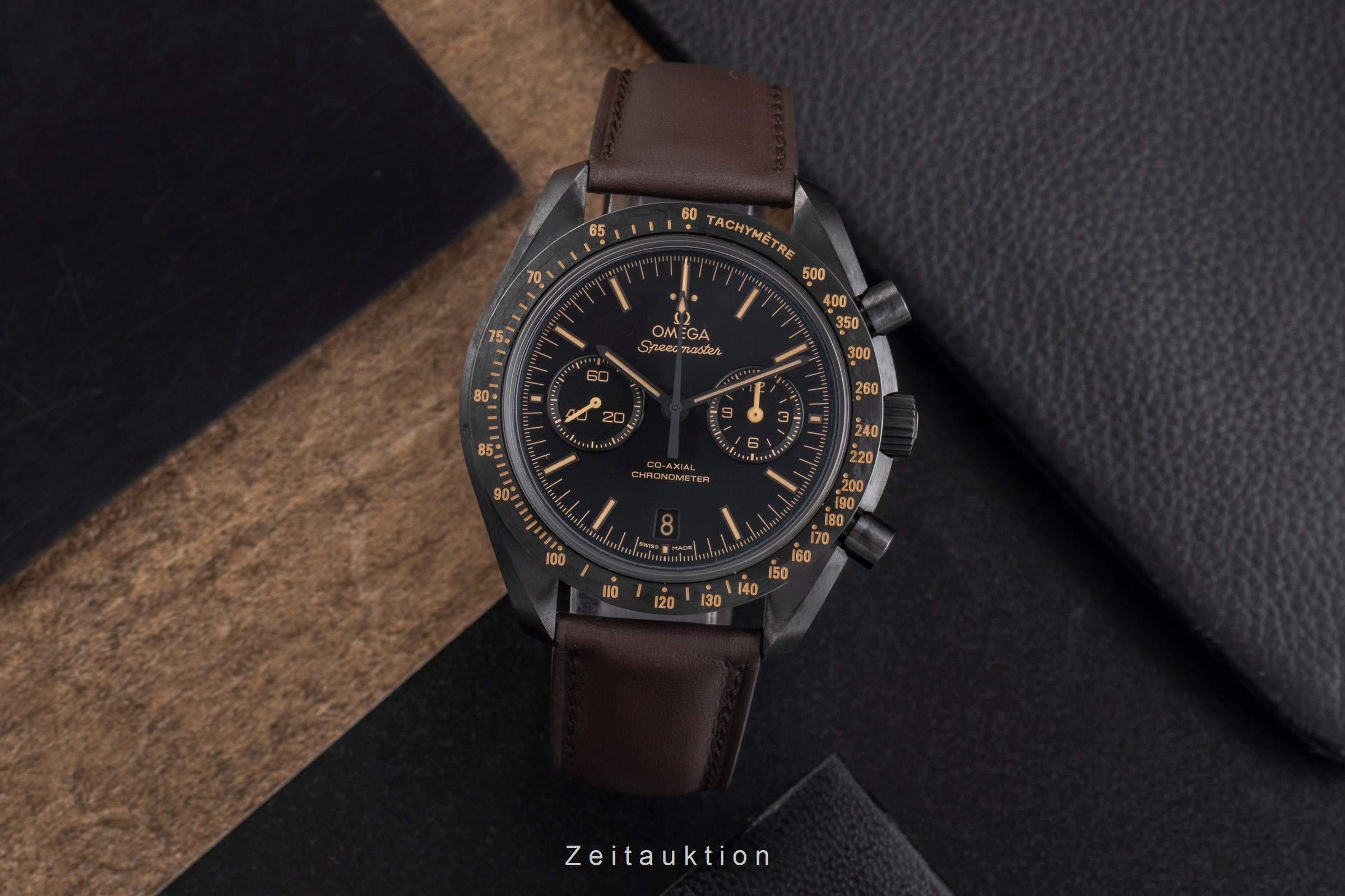 Omega Speedmaster Dark Side Of The Moon Ref. 311.92.44.51.01.006 B&P NP: 13900 € [2502871]