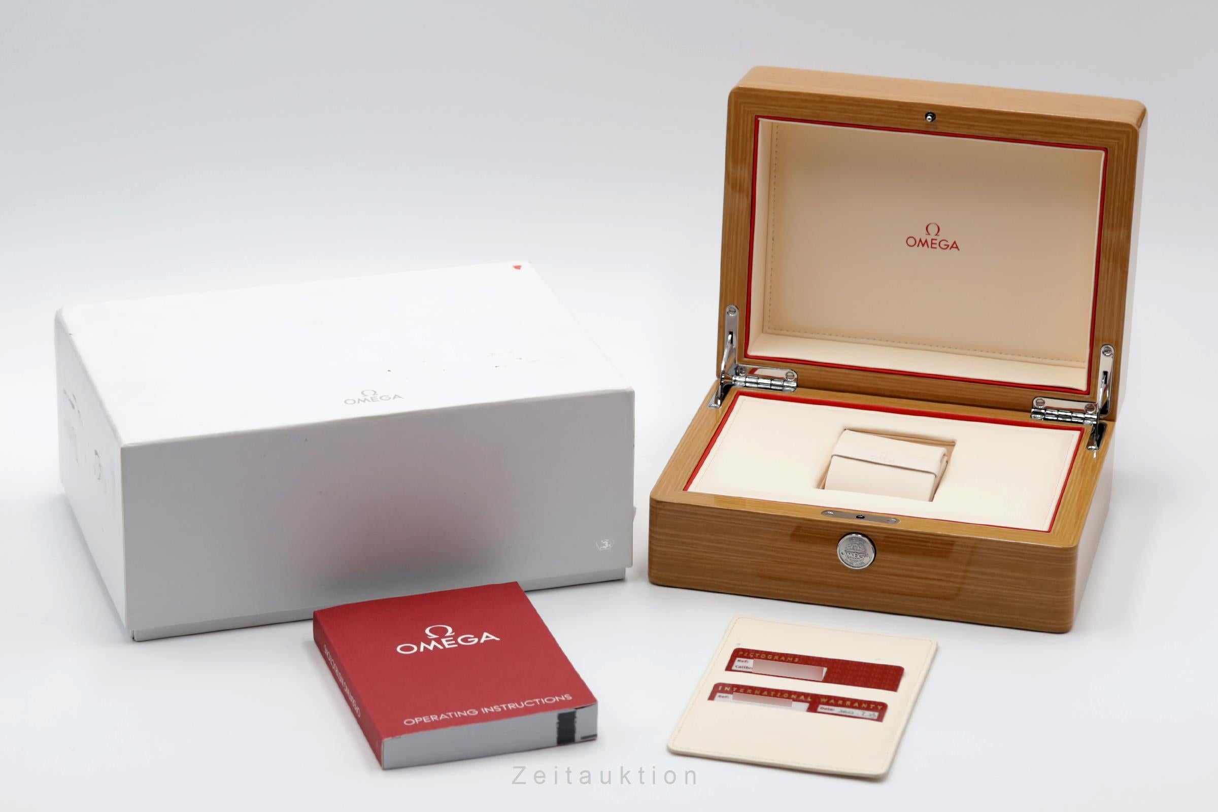 Omega Speedmaster chronograph steel automatic Kal. 3330 Ref