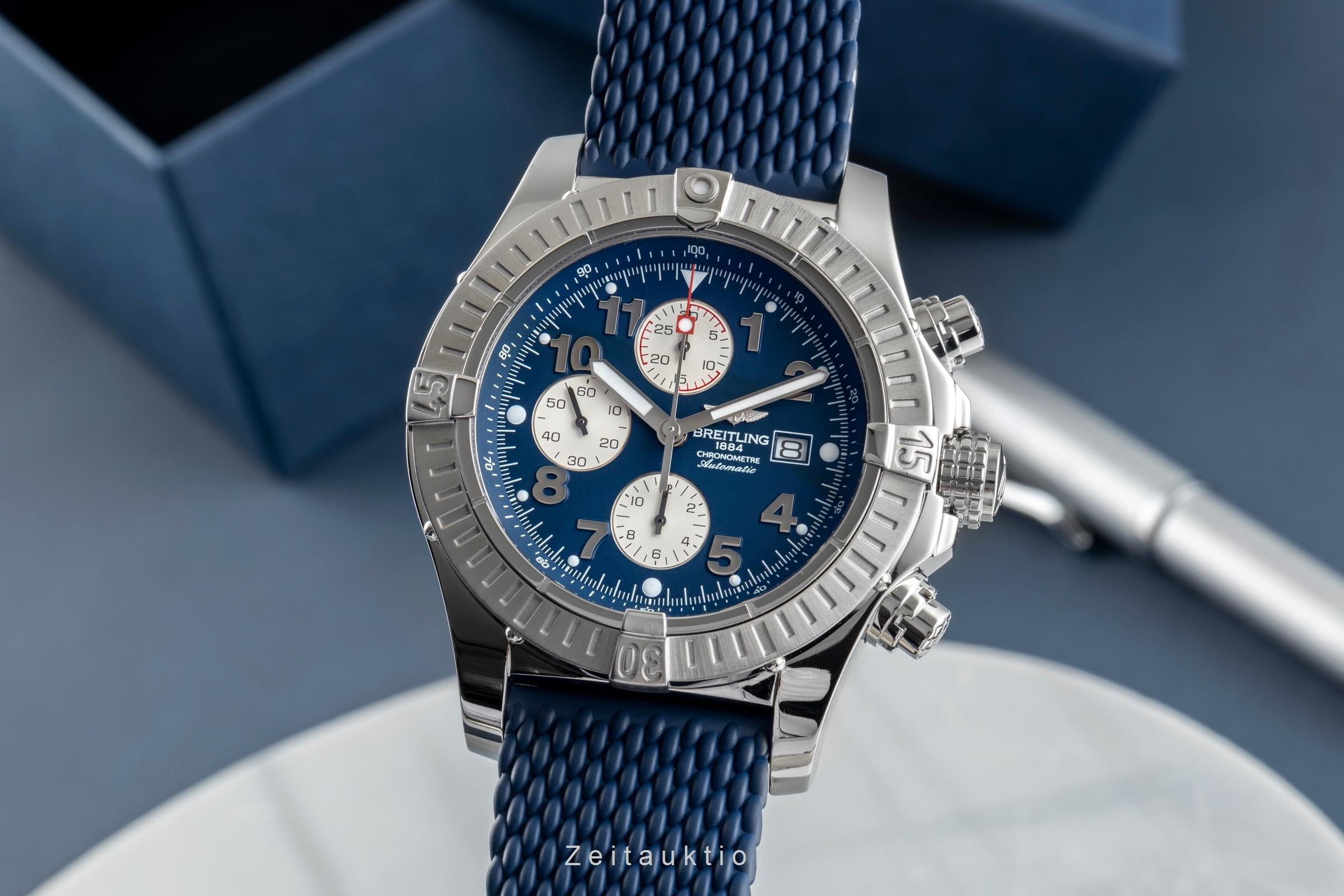 Breitling Super Avenger chronographe acier automatique montre pour hommes A13370  [2502891]