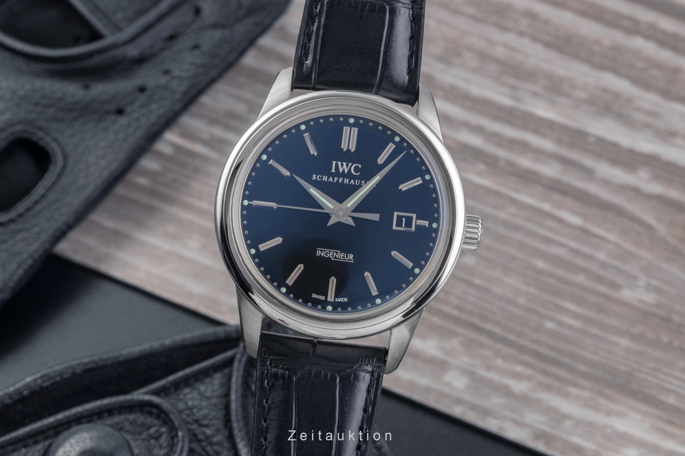 IWC Ingenieur Stahl Automatik IW323301 2502958 - Main Image