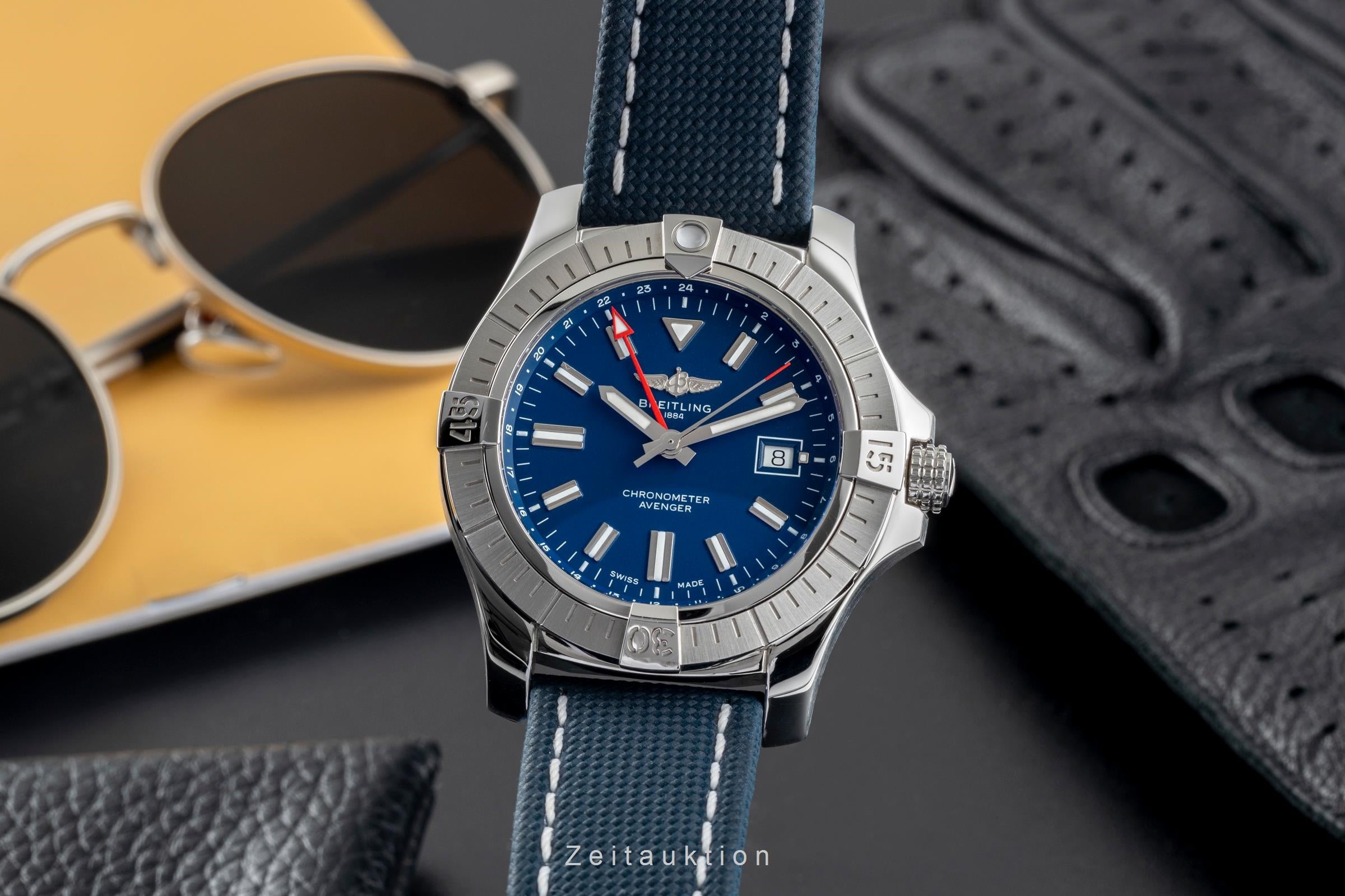 Breitling Avenger II GMT steel automatic men's watch A32395 LP: 5450EUR  [2502961]