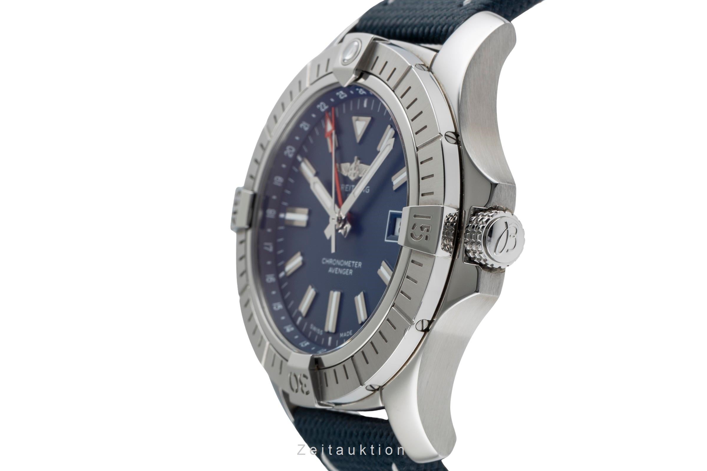 Breitling Avenger II GMT steel automatic Kal. B32 Ref. A32395