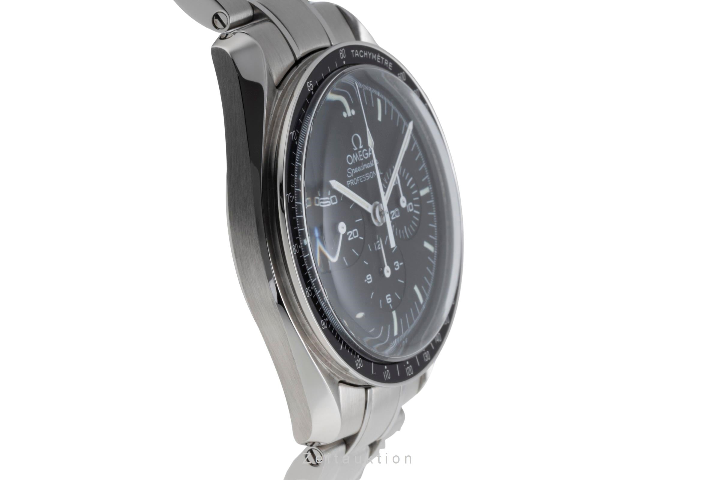 Omega Speedmaster Moonwatch chronograph steel manual winding men's watch 311.30.42.30.01.005 LP: 7600EUR  [2502962]