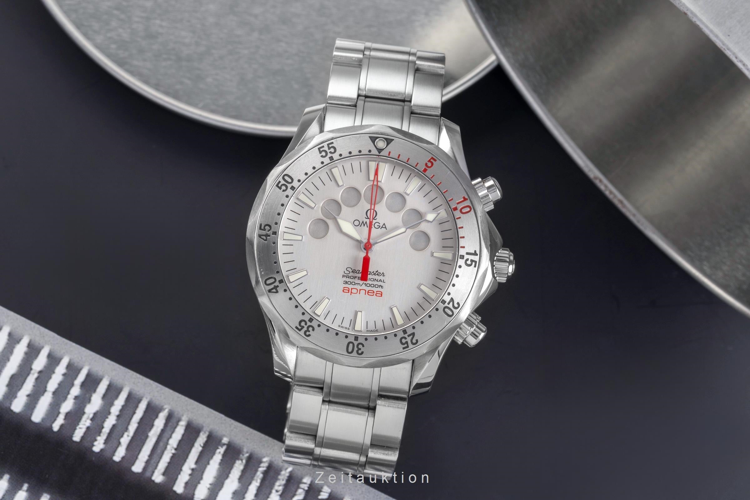 Omega Seamaster chronograph steel automatic men's watch 2595.30.00  [2502974]