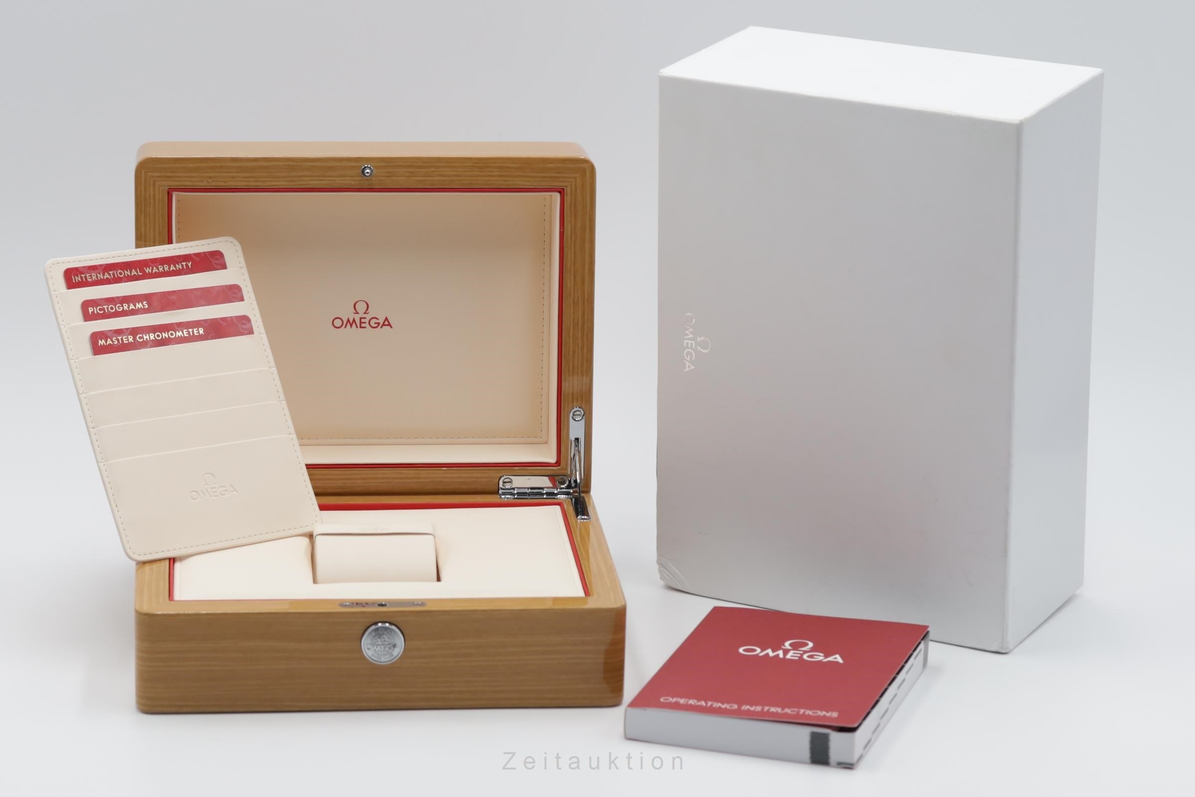 Omega Constellation steel automatic men's watch 130.33.39.21.02.001  [2502985]