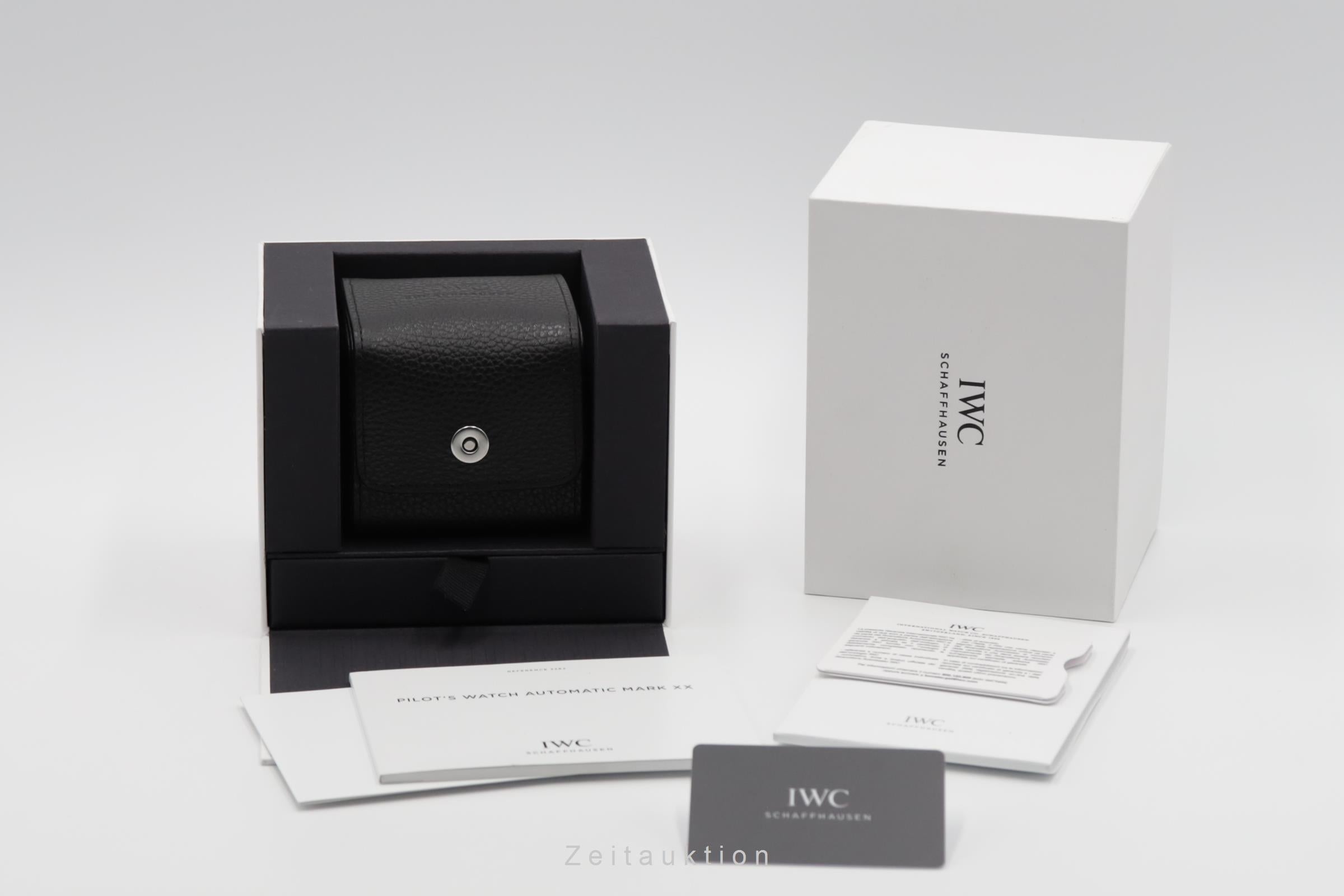 IWC Pilot Mark XX Edelstahl Automatik Green Dial Herrenuhr Ref IW328206 B&P 2024 [2503007]